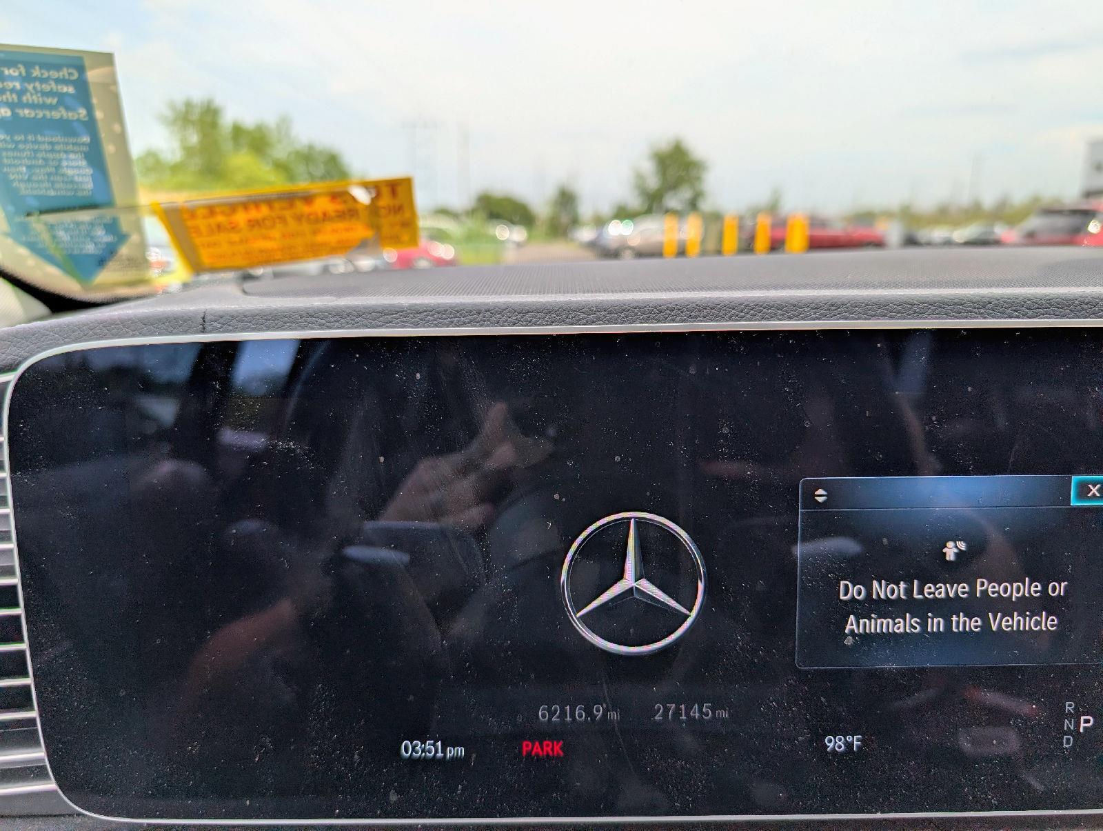 Used 2024 MANUFAKTUR Cardinal Red Metallic Mercedes-Benz GLE 350 image 14
