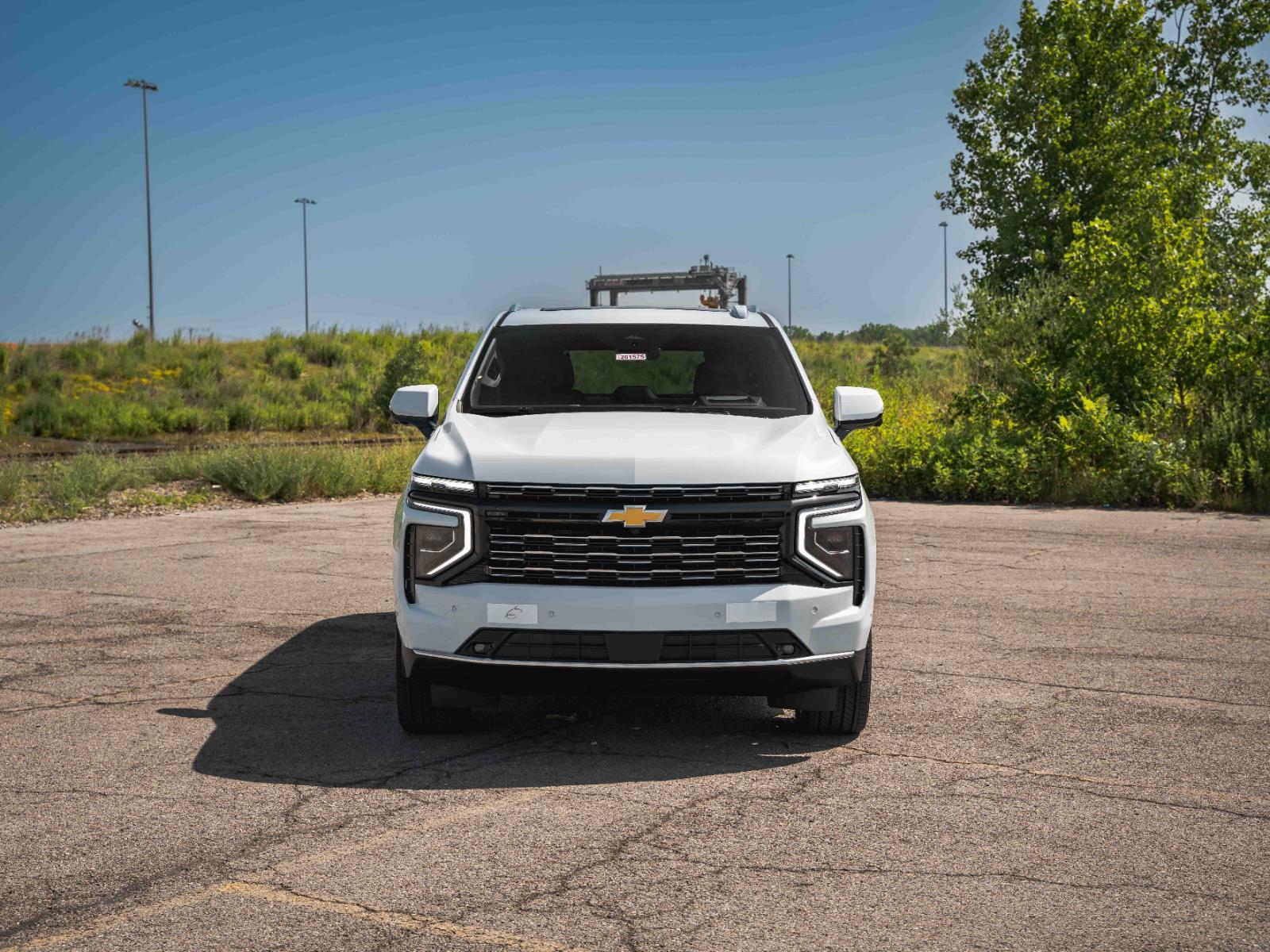 New 2026 Polar White Tricoat Chevrolet High Country image 3