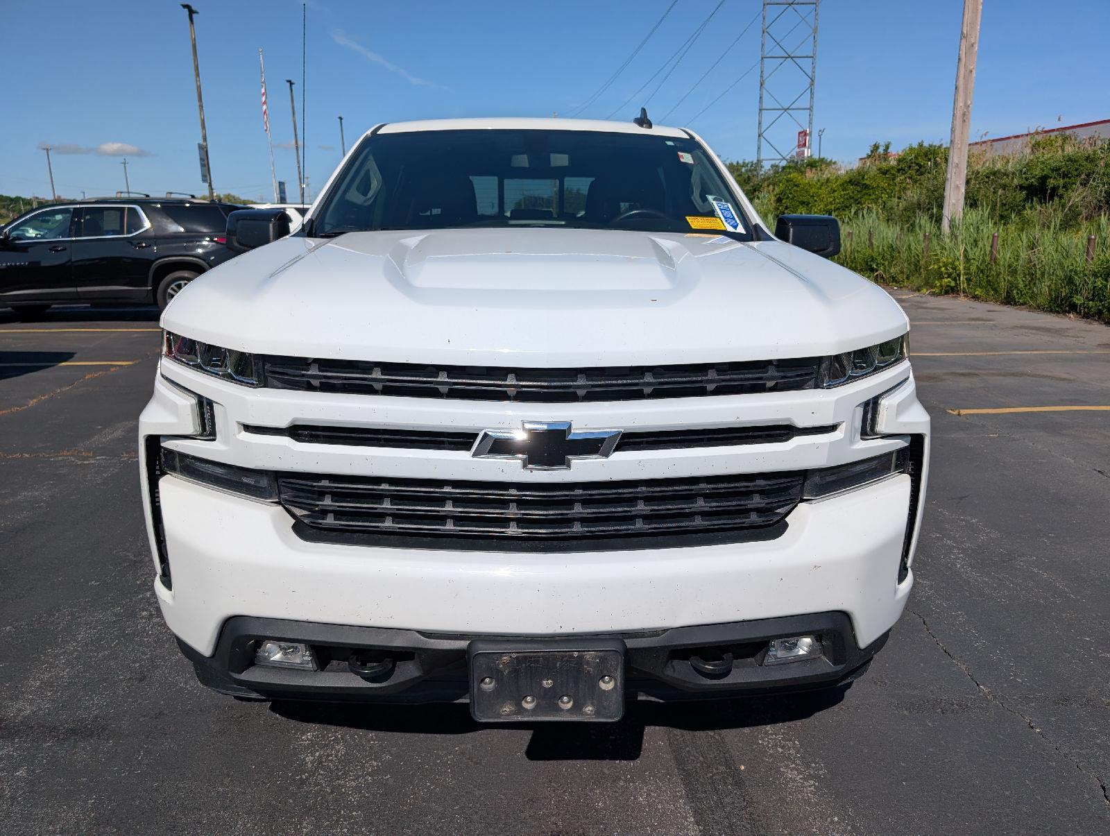 Used 2020 Summit White Chevrolet RST image 2
