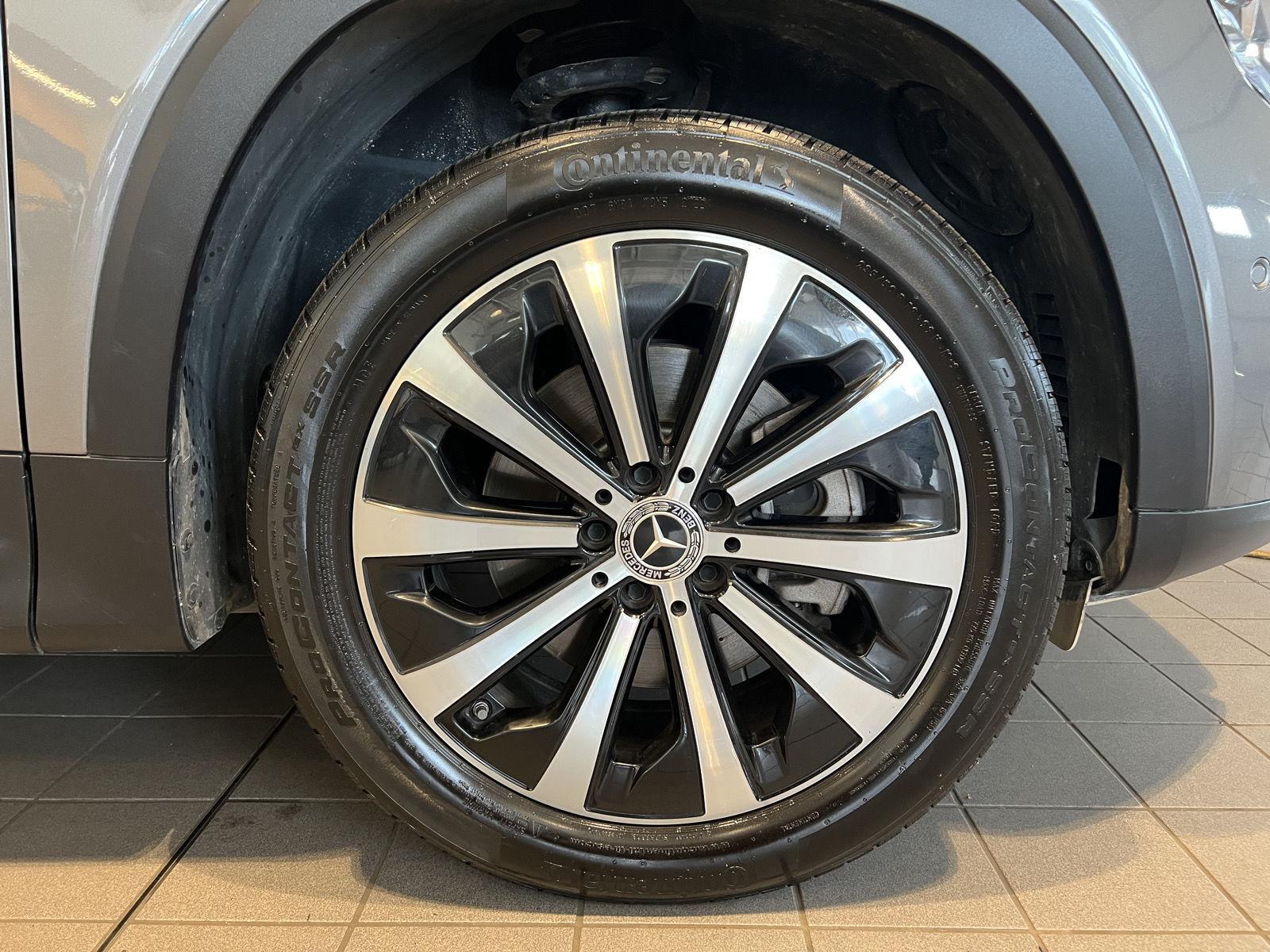 Used 2021 Mountain Grey Metallic Mercedes-Benz GLB 250 image 9