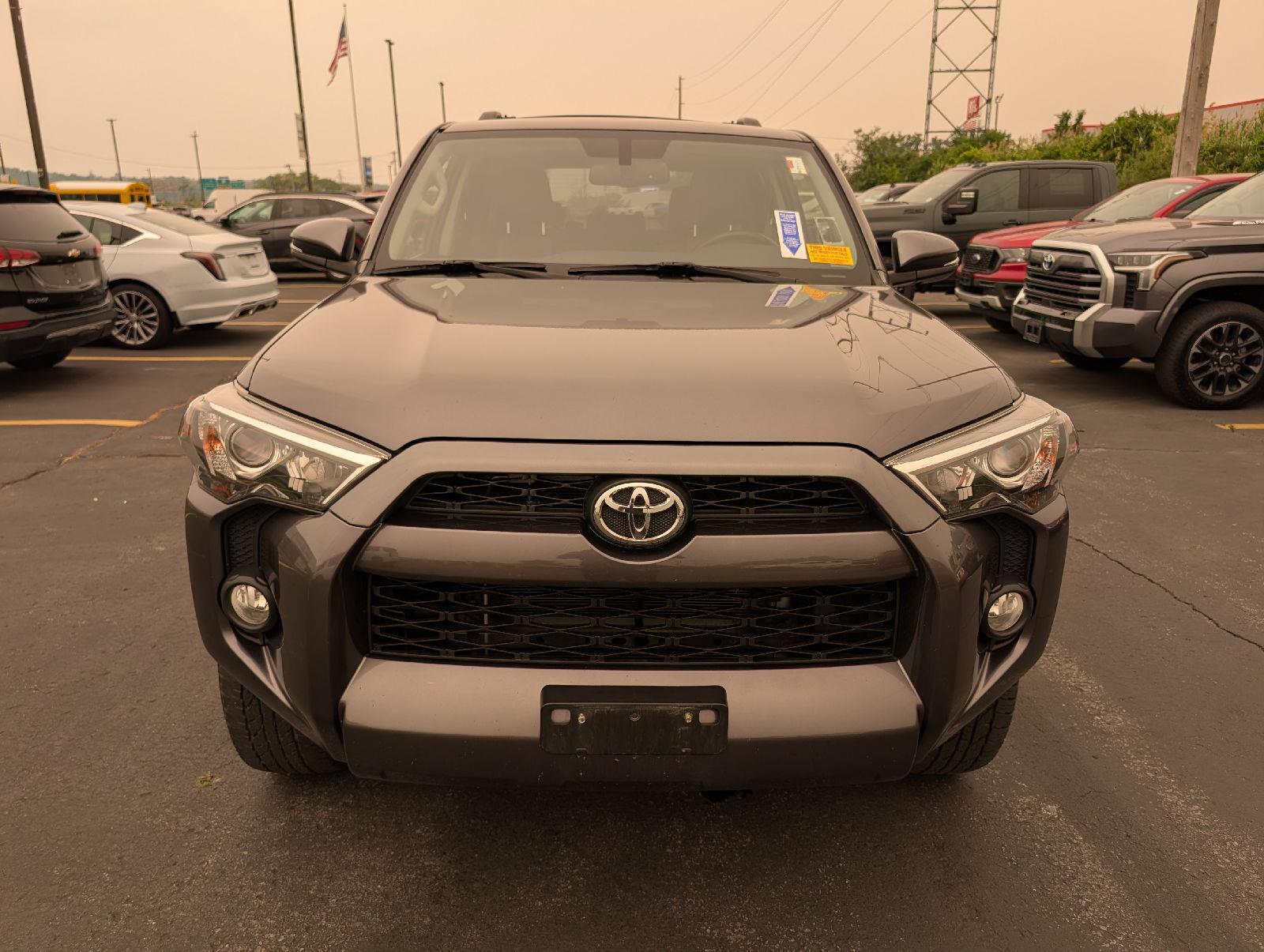 Used 2019 Magnetic Gray Metallic Toyota SR5 Premium image 2