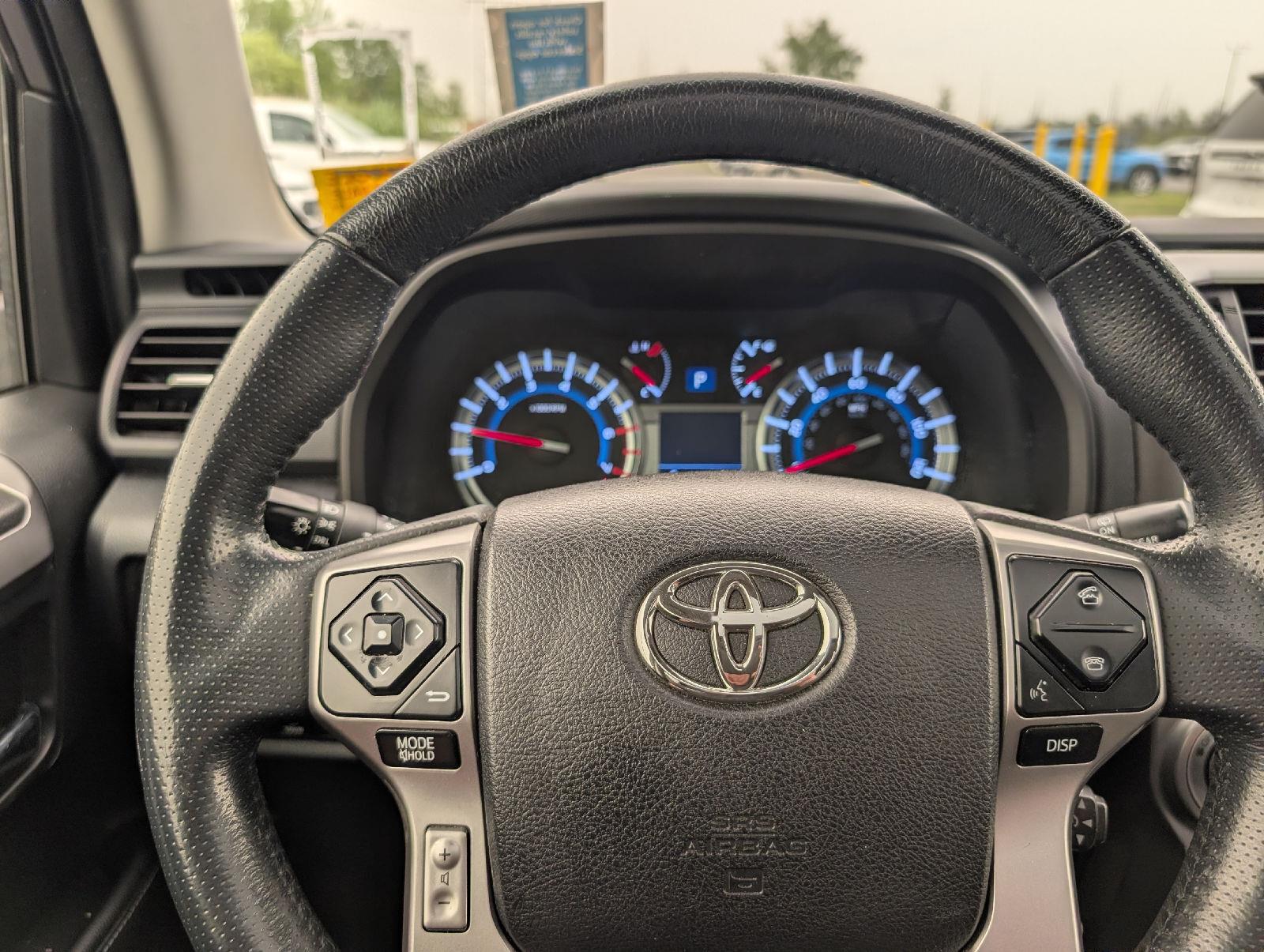 Used 2019 Magnetic Gray Metallic Toyota SR5 Premium image 11