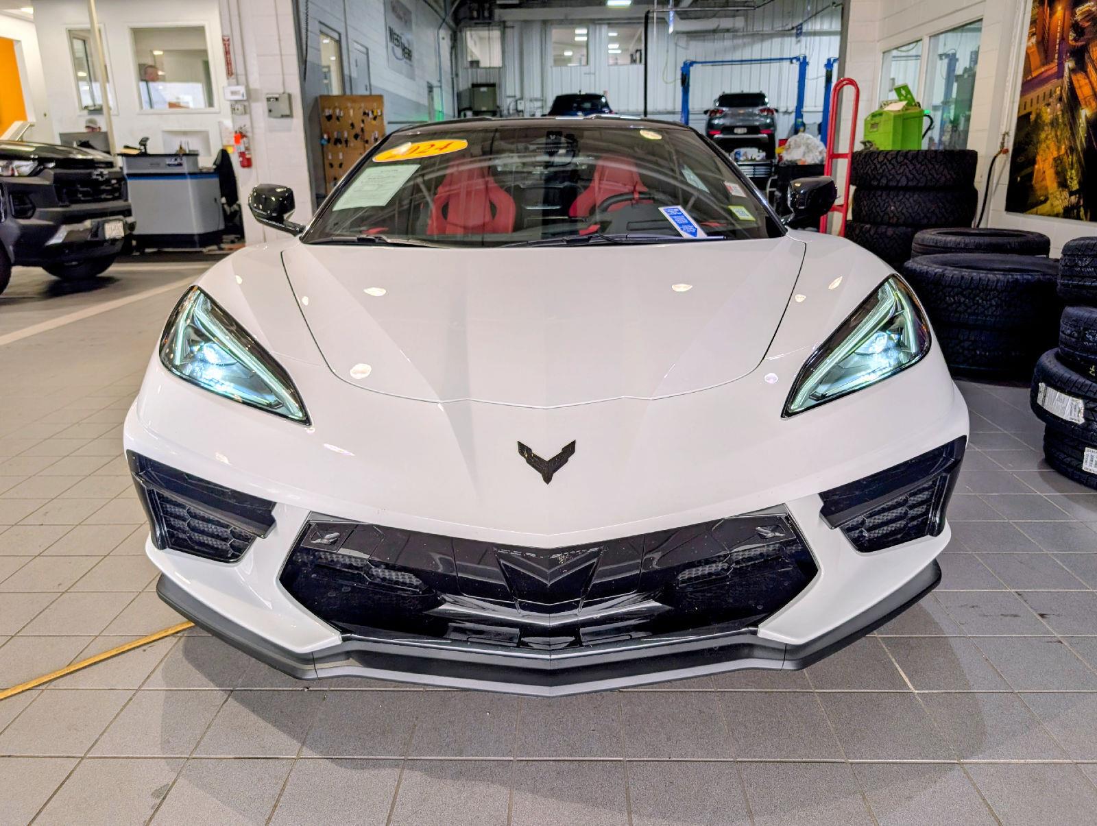 Used 2024 Arctic White Chevrolet 2LT image 2