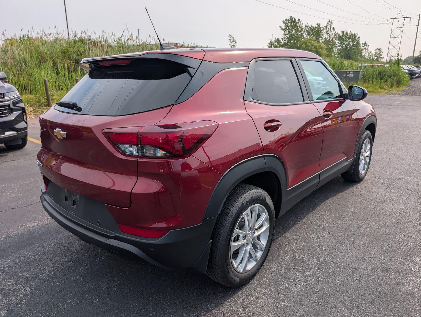 Used 2025 Crimson Metallic Chevrolet LS image 8