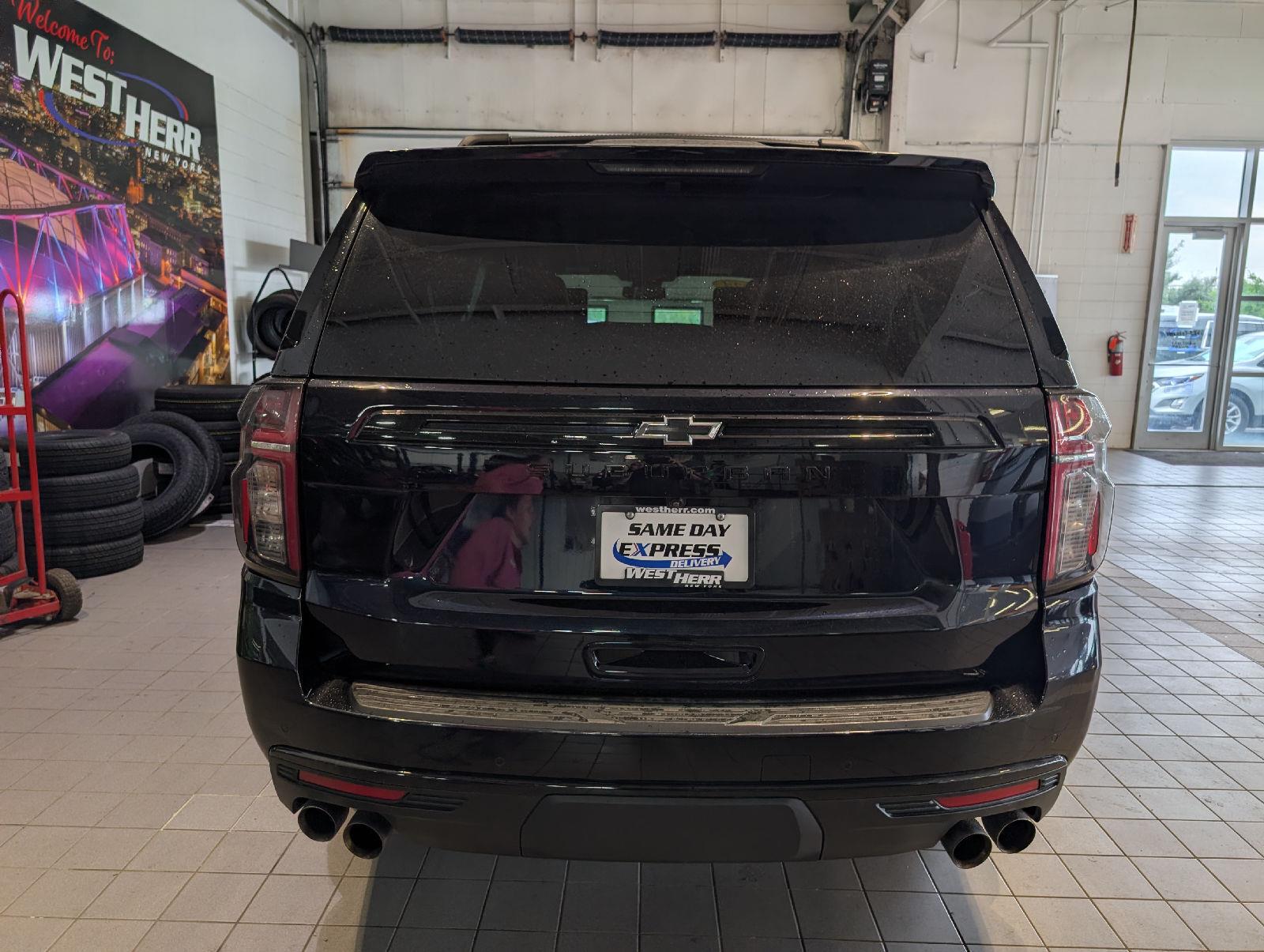 Used 2024 Midnight Blue Metallic Chevrolet Z71 image 8