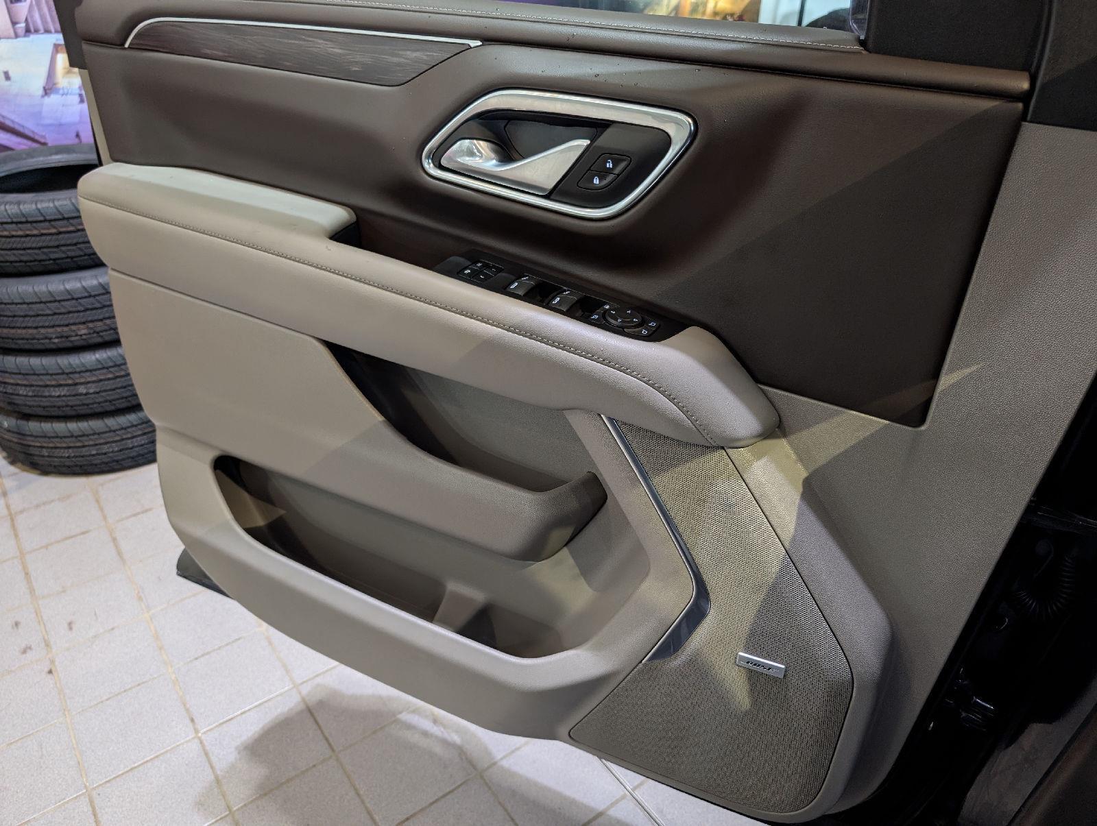 Used 2024 Midnight Blue Metallic Chevrolet Z71 image 16