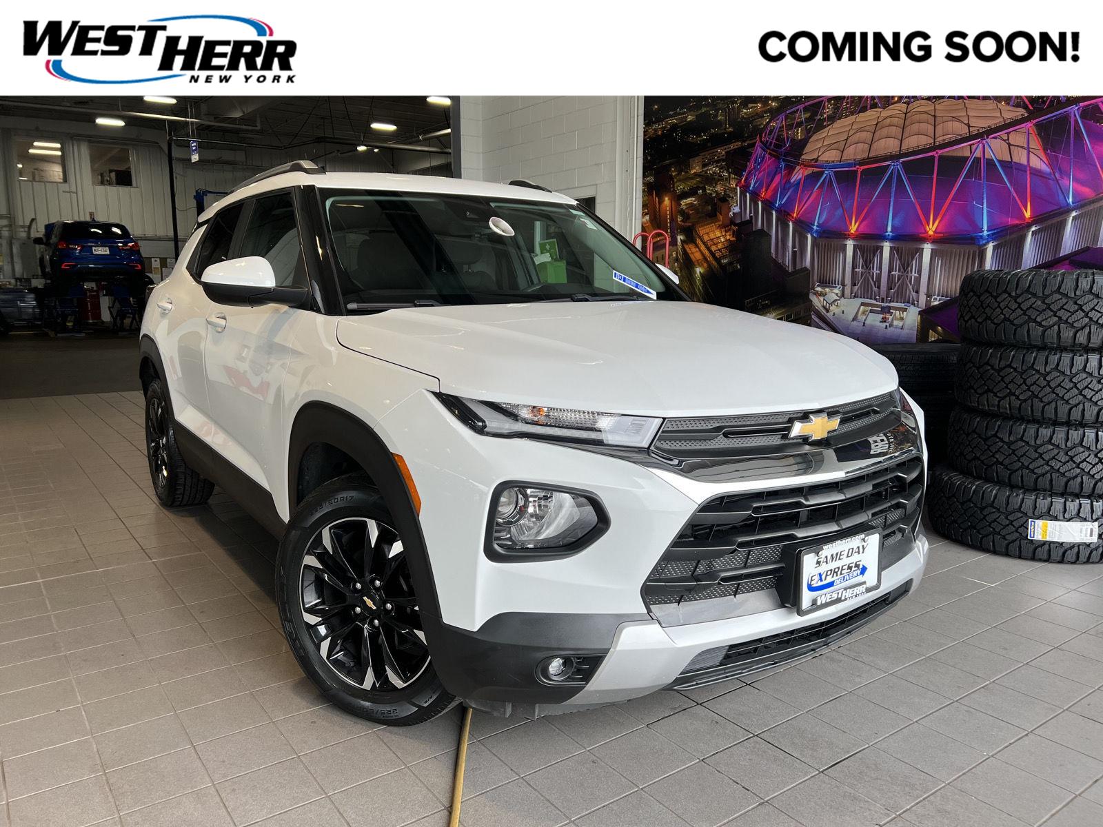 Summit White 2022 Chevrolet Trailblazer SUV / Crossover Front-Wheel Drive Continuously Variable Transmission