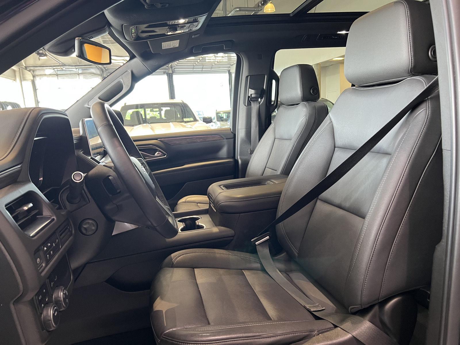 Used 2022 Midnight Blue Metallic Chevrolet LT image 17