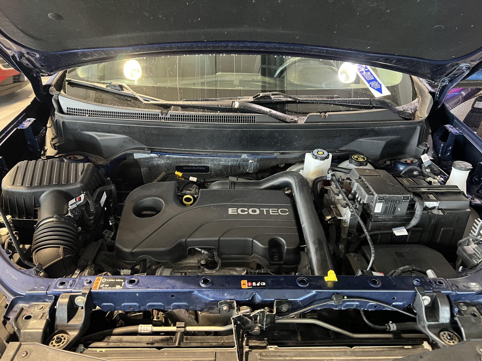 Used 2022 Blue Glow Metallic Chevrolet LT image 9