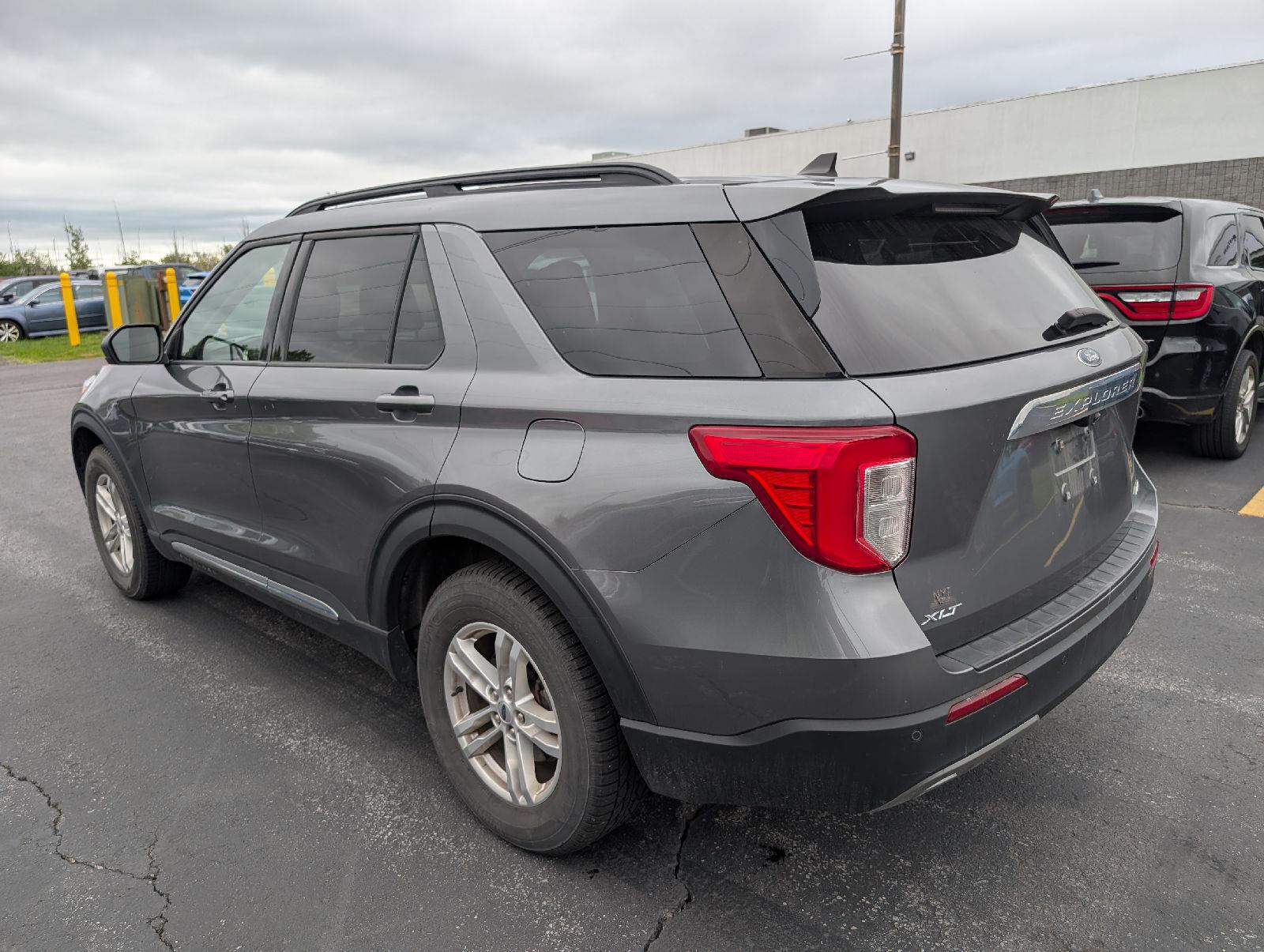 Used 2022 Carbonized Gray Ford XLT image 8
