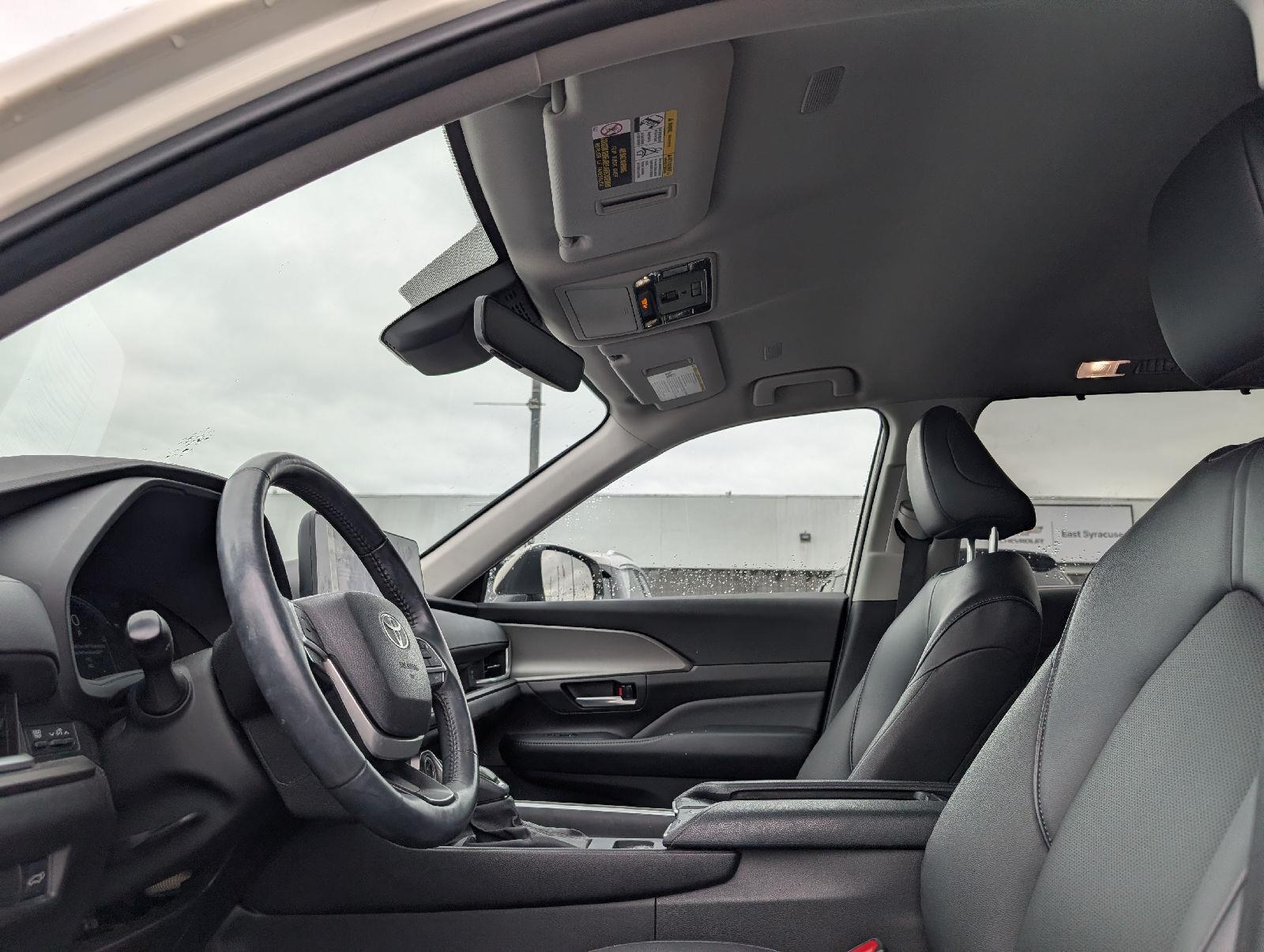 Used 2024 Coastal Cream Toyota XLE image 8