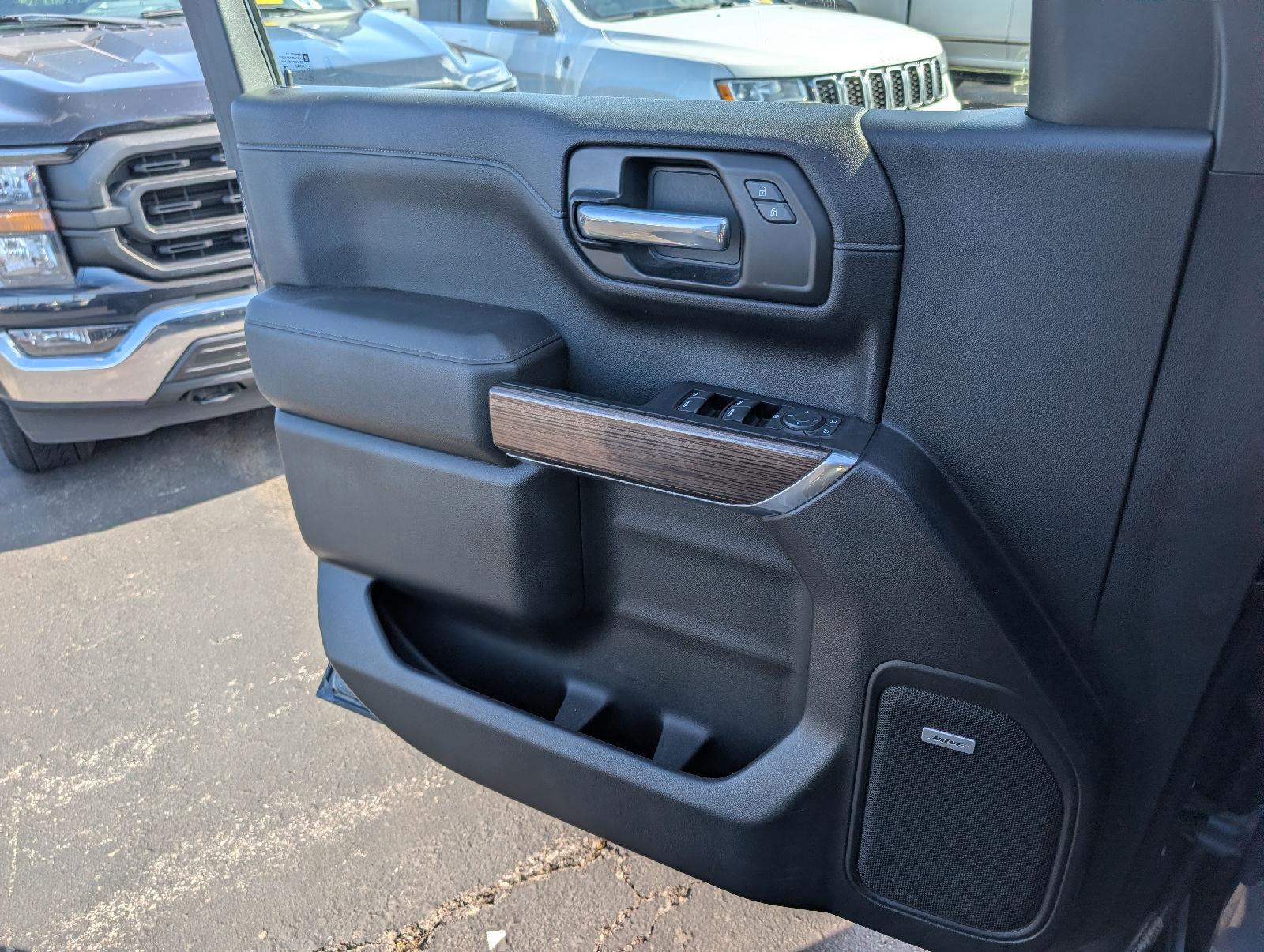 Used 2021 Northsky Blue Metallic Chevrolet RST image 10