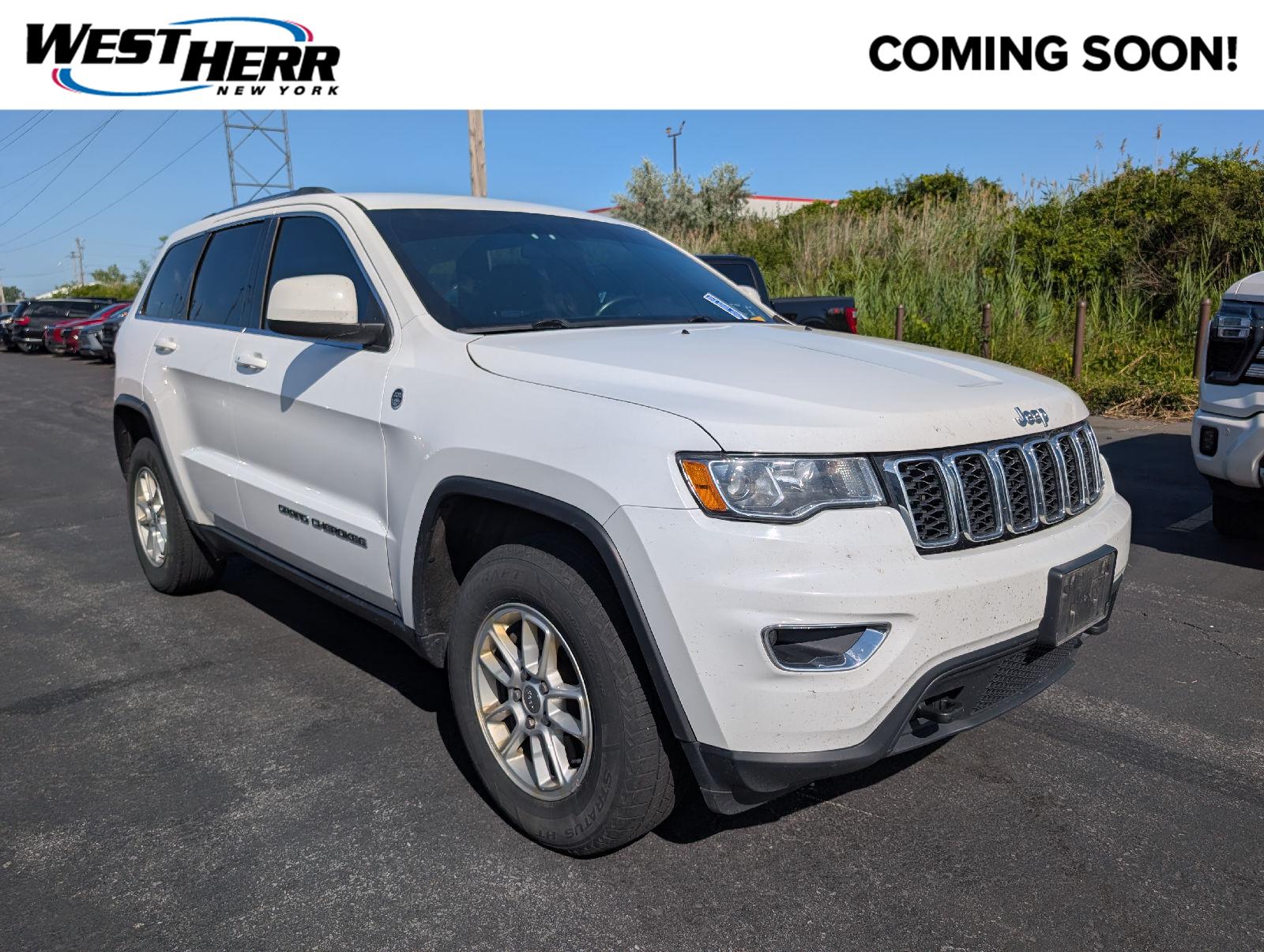  2019 Jeep Grand Cherokee Laredo E 4WD   