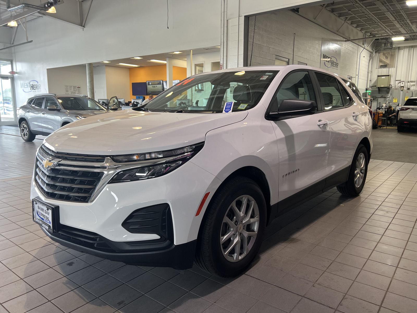 Used 2024 Summit White Chevrolet LS image 4