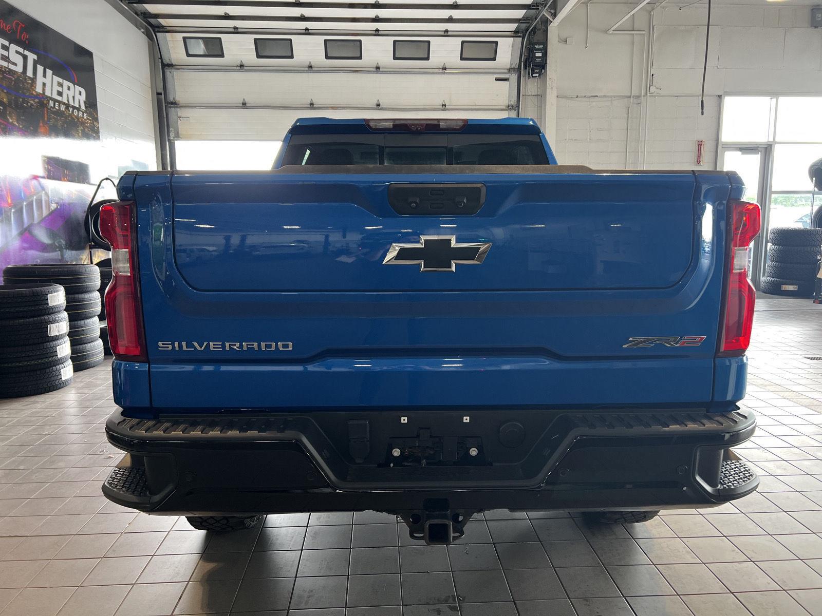 Used 2022 Glacier Blue Metallic Chevrolet ZR2 image 8