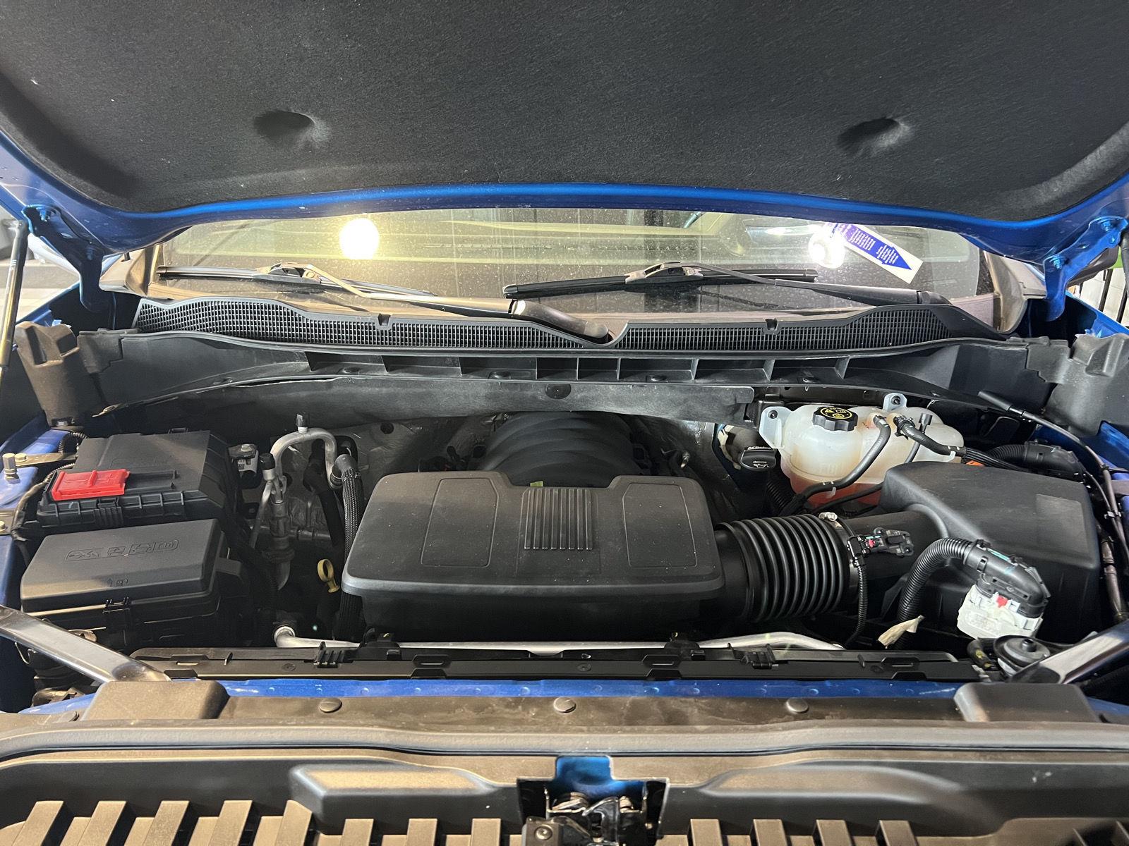 Used 2022 Glacier Blue Metallic Chevrolet ZR2 image 12