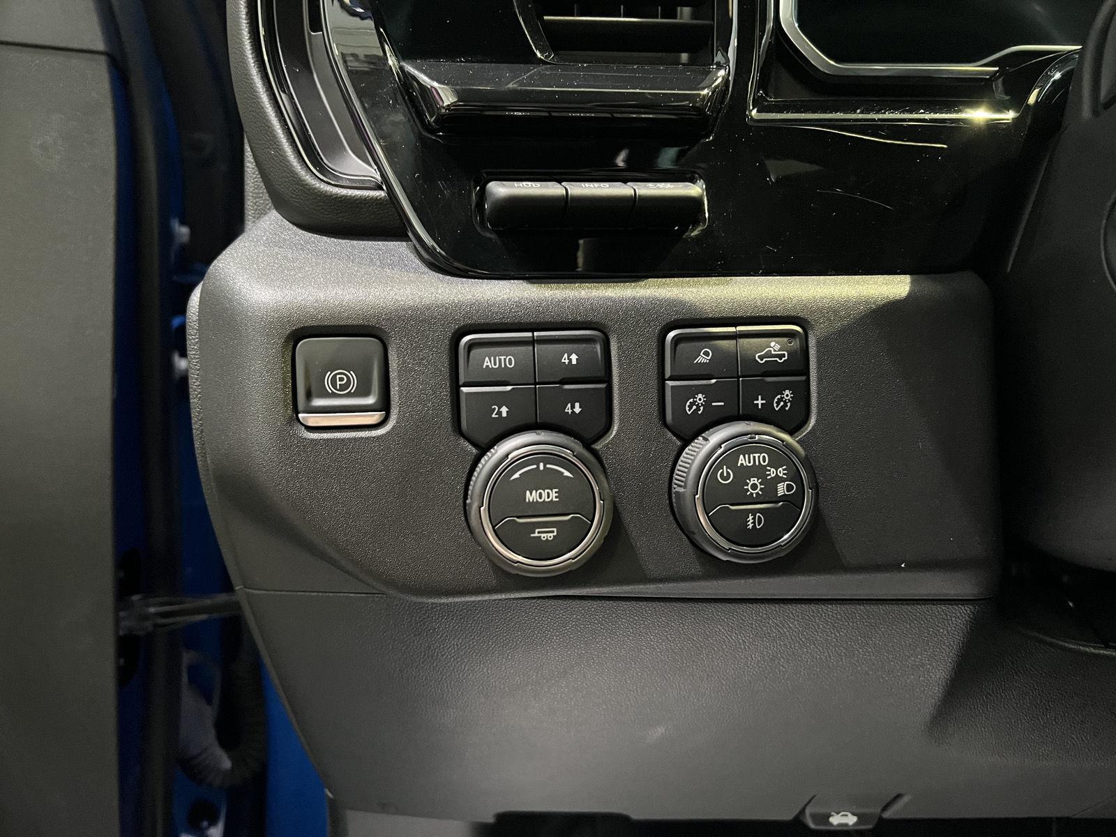 Used 2022 Glacier Blue Metallic Chevrolet ZR2 image 16