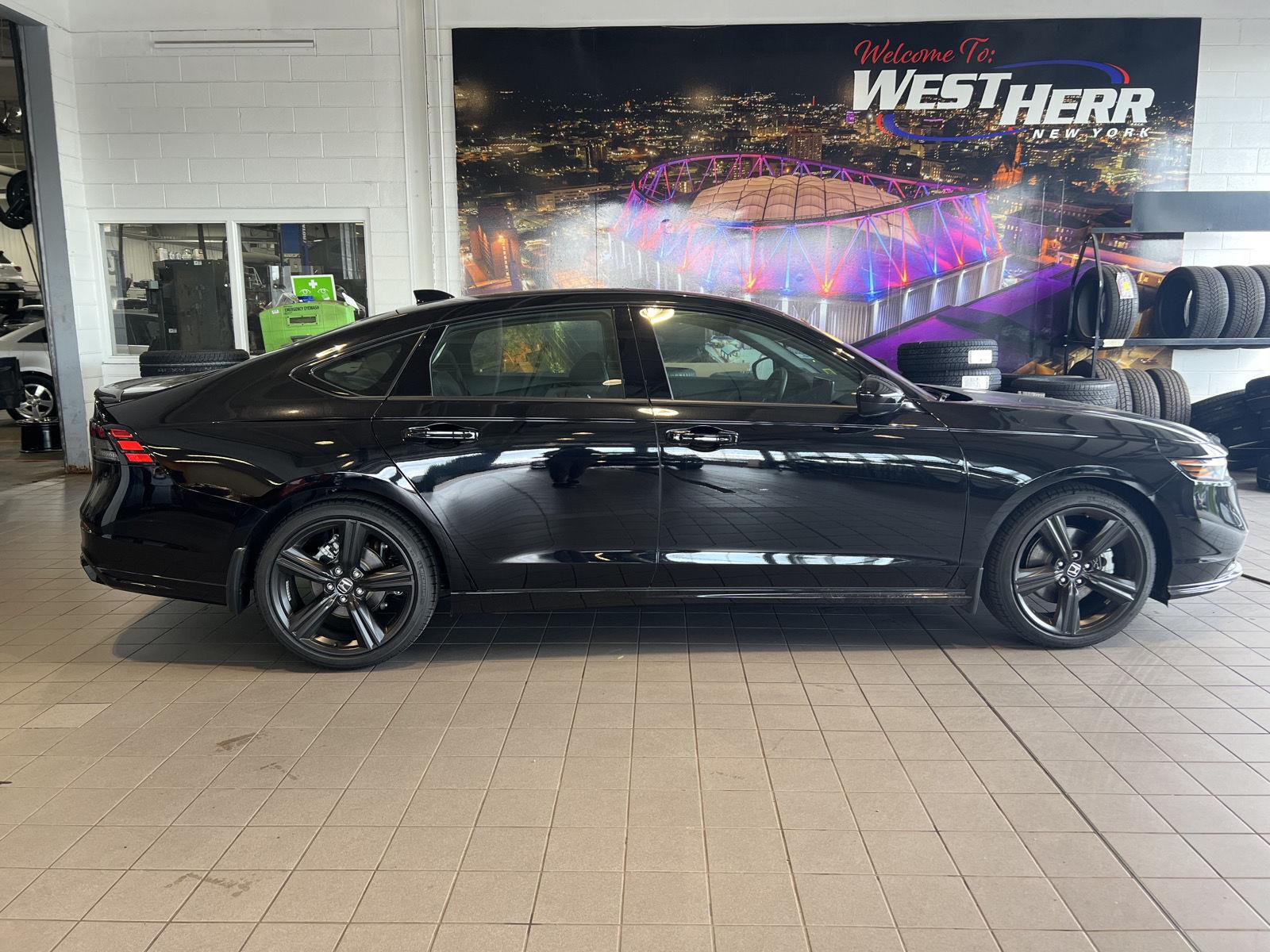 Used 2026  Honda Sport-L image 8