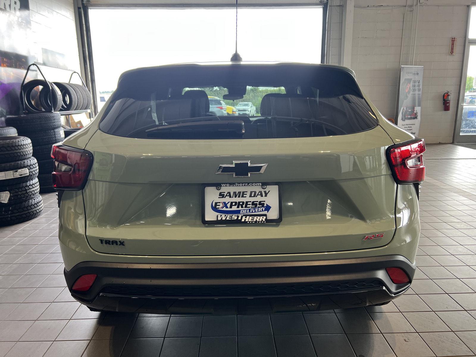 Used 2024 Cacti Green Chevrolet 1RS image 6