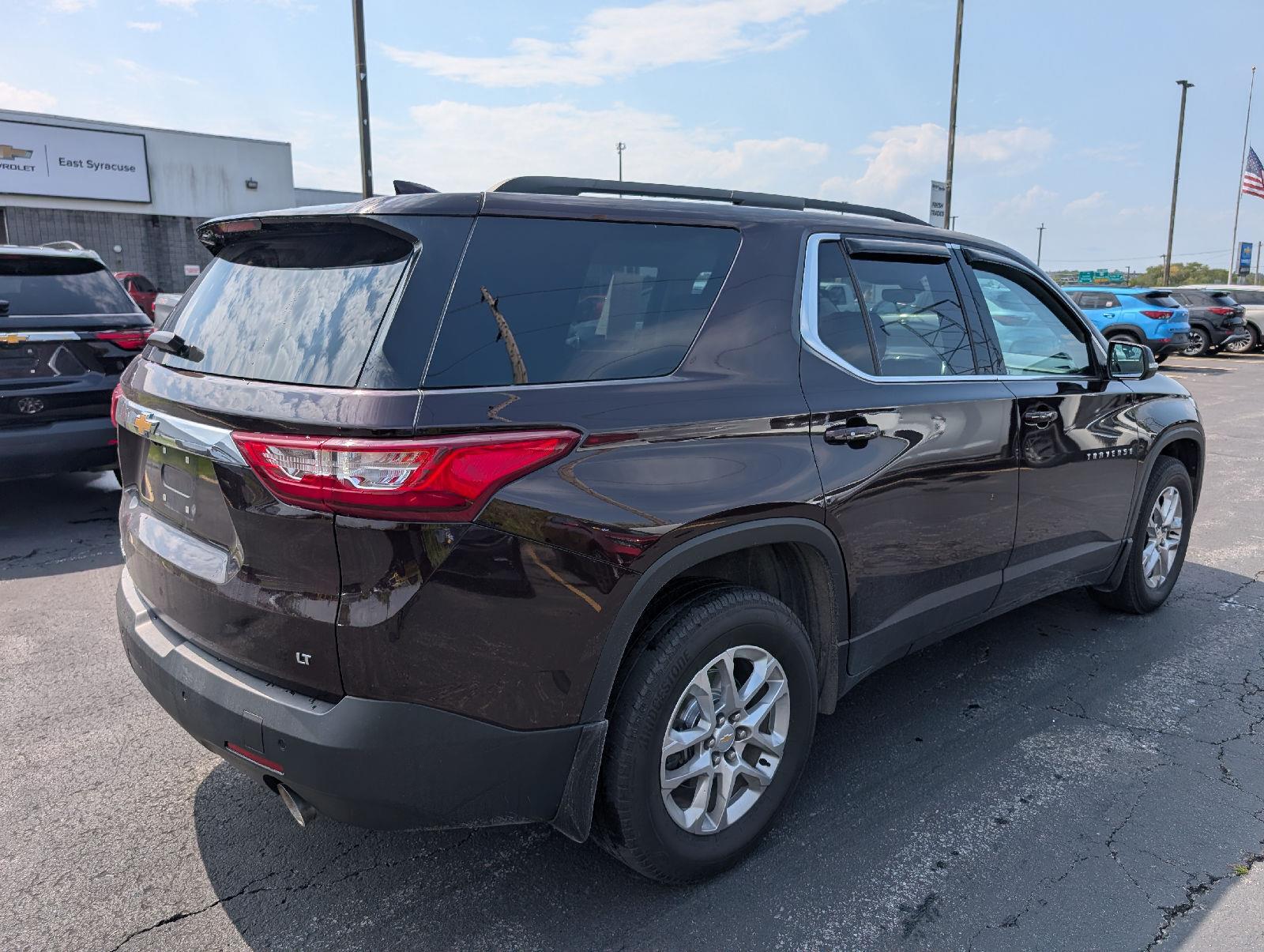 Used 2021 Black Cherry Metallic Chevrolet LT Cloth image 10