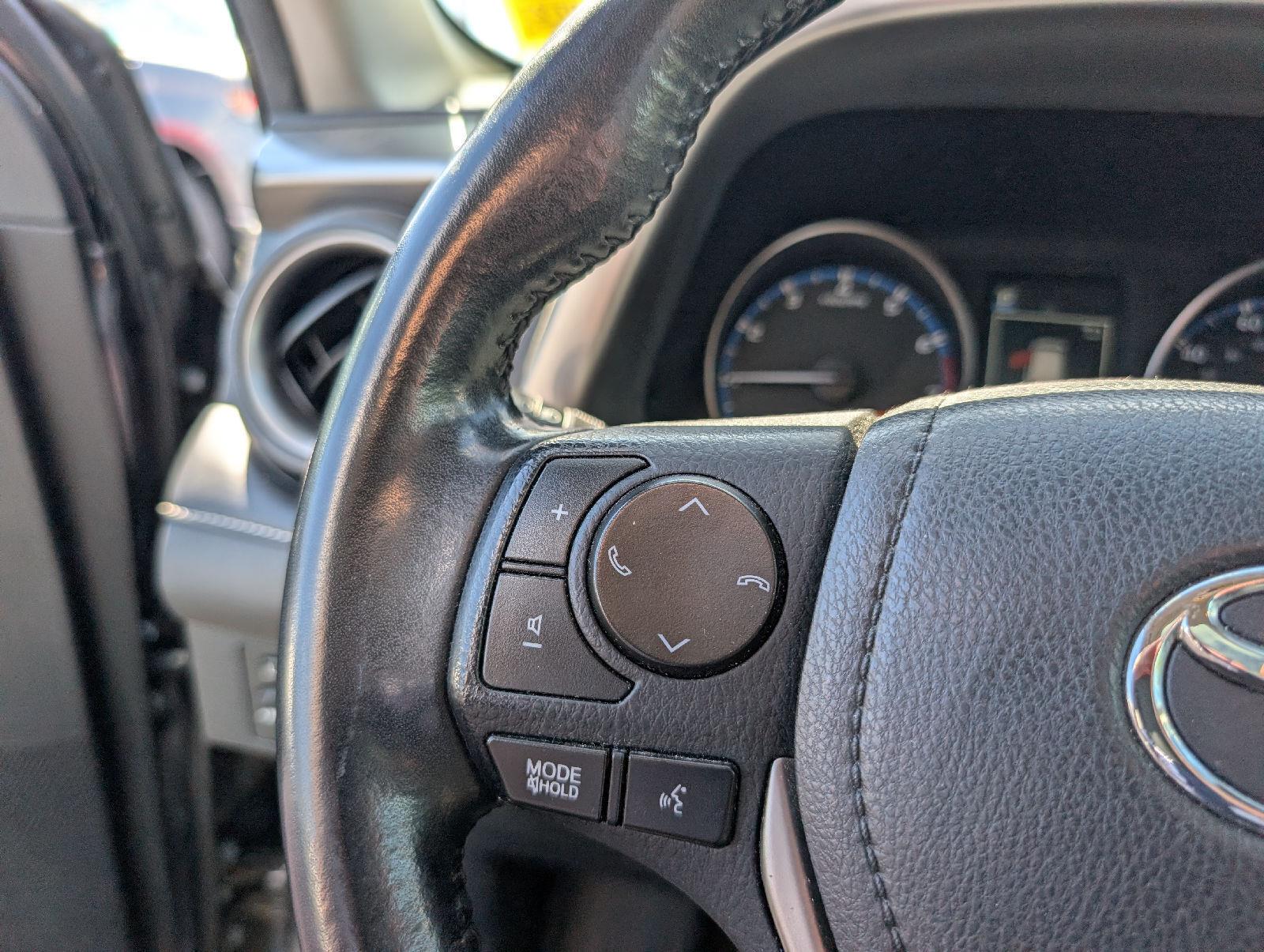 Used 2018 Magnetic Gray Metallic Toyota XLE image 12