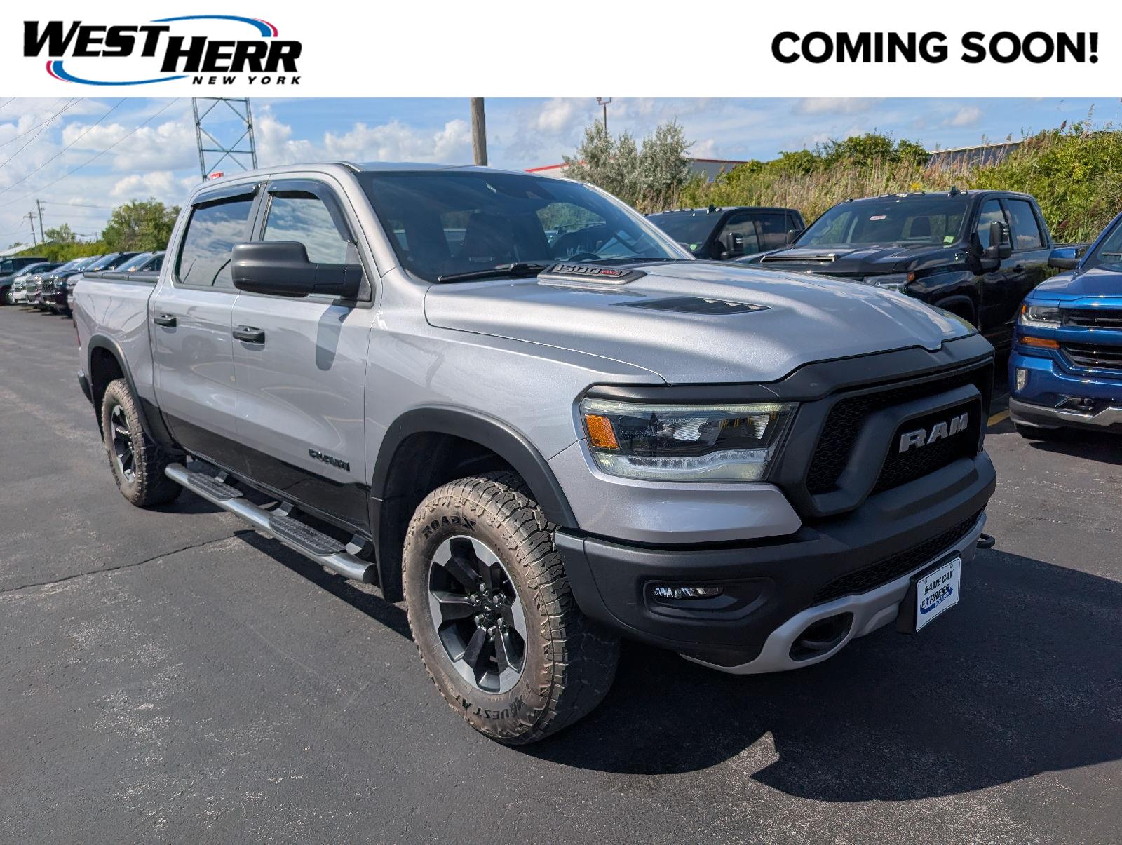 Billet Silver Metallic Clearcoat 2022 RAM 1500 Pickup Truck Four-Wheel Drive 8-Speed Automatic