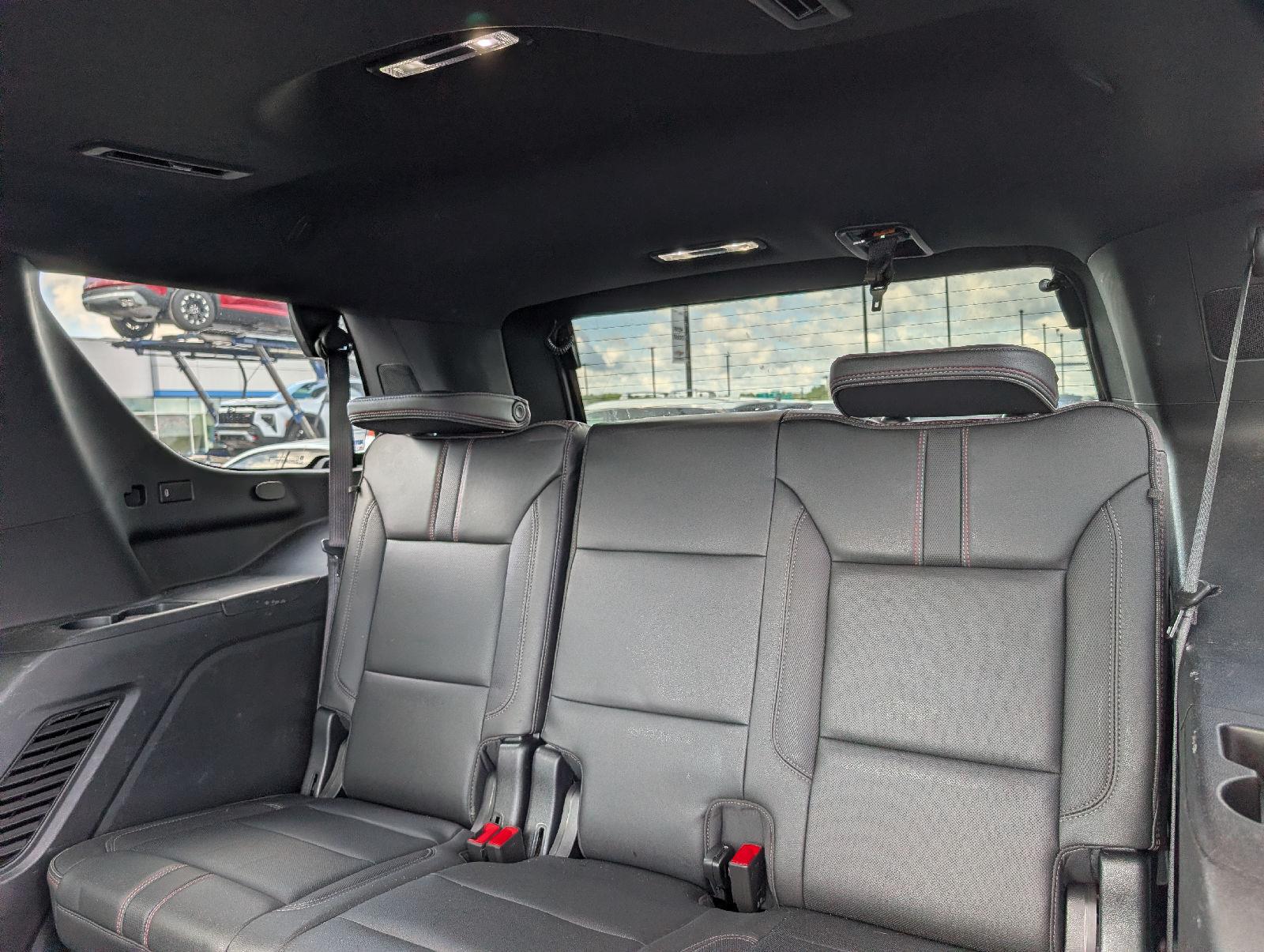 Used 2022 Summit White Chevrolet RST image 13