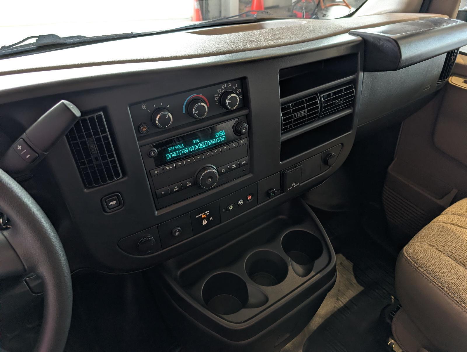 Used 2025  GMC 2500 image 20