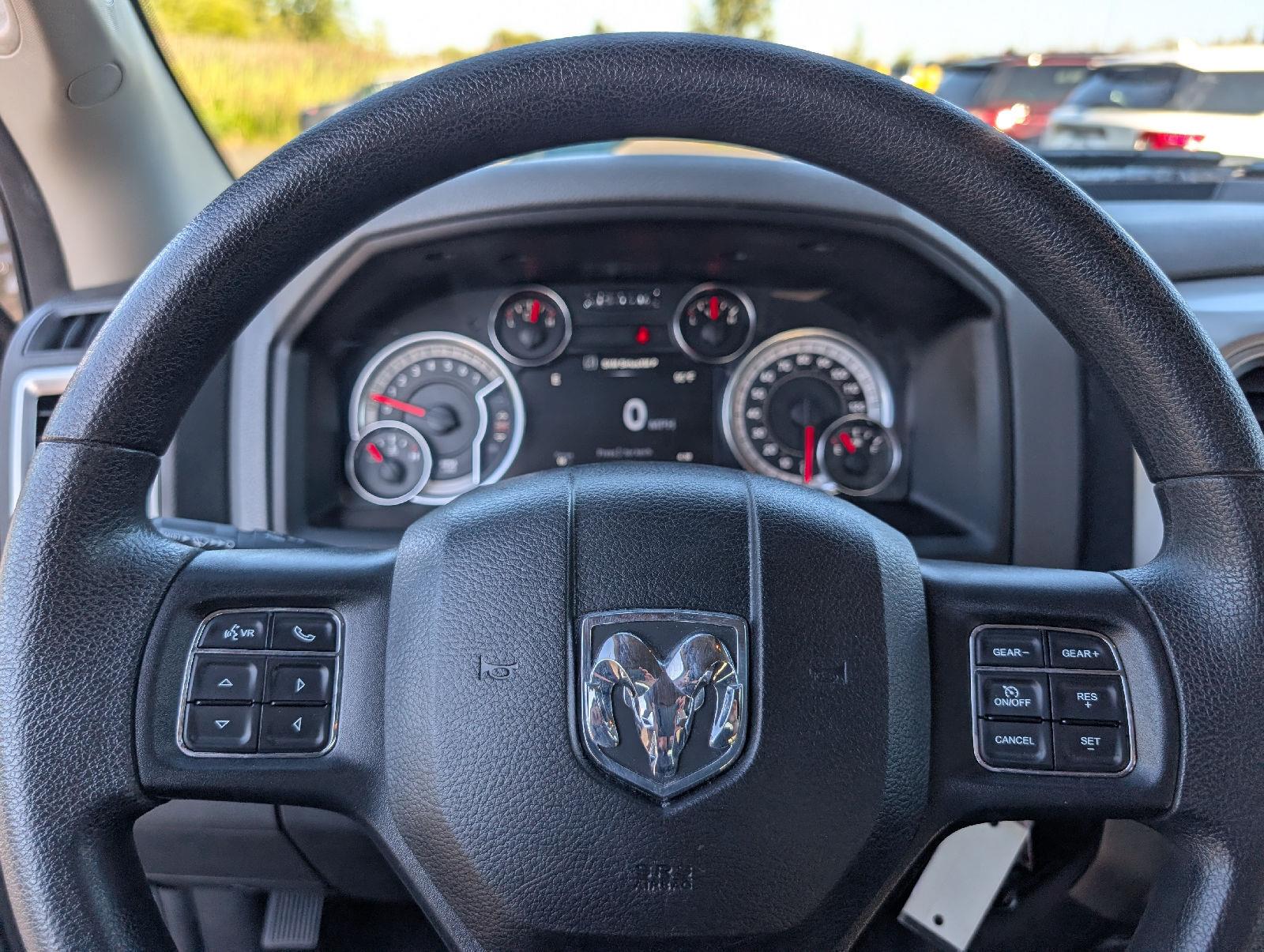 Used 2020  Ram Warlock image 16