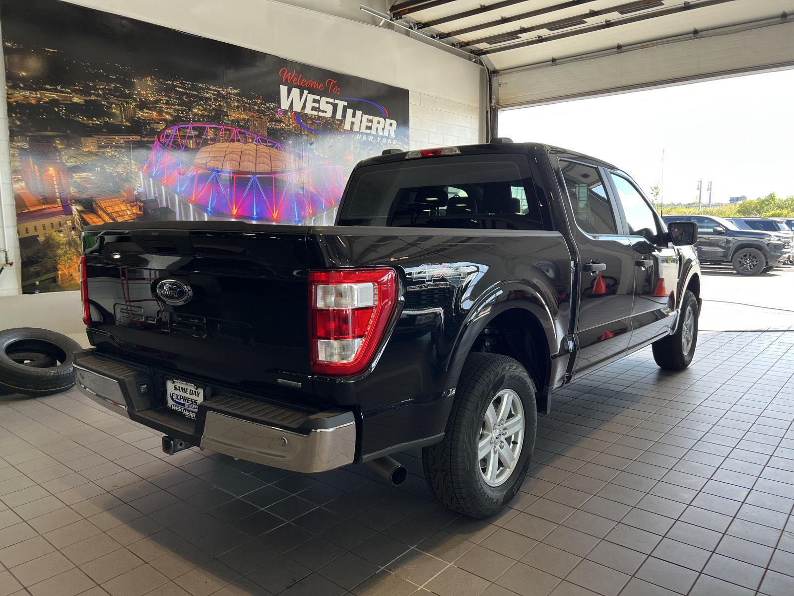 Used 2023 Agate Black Ford XL image 10