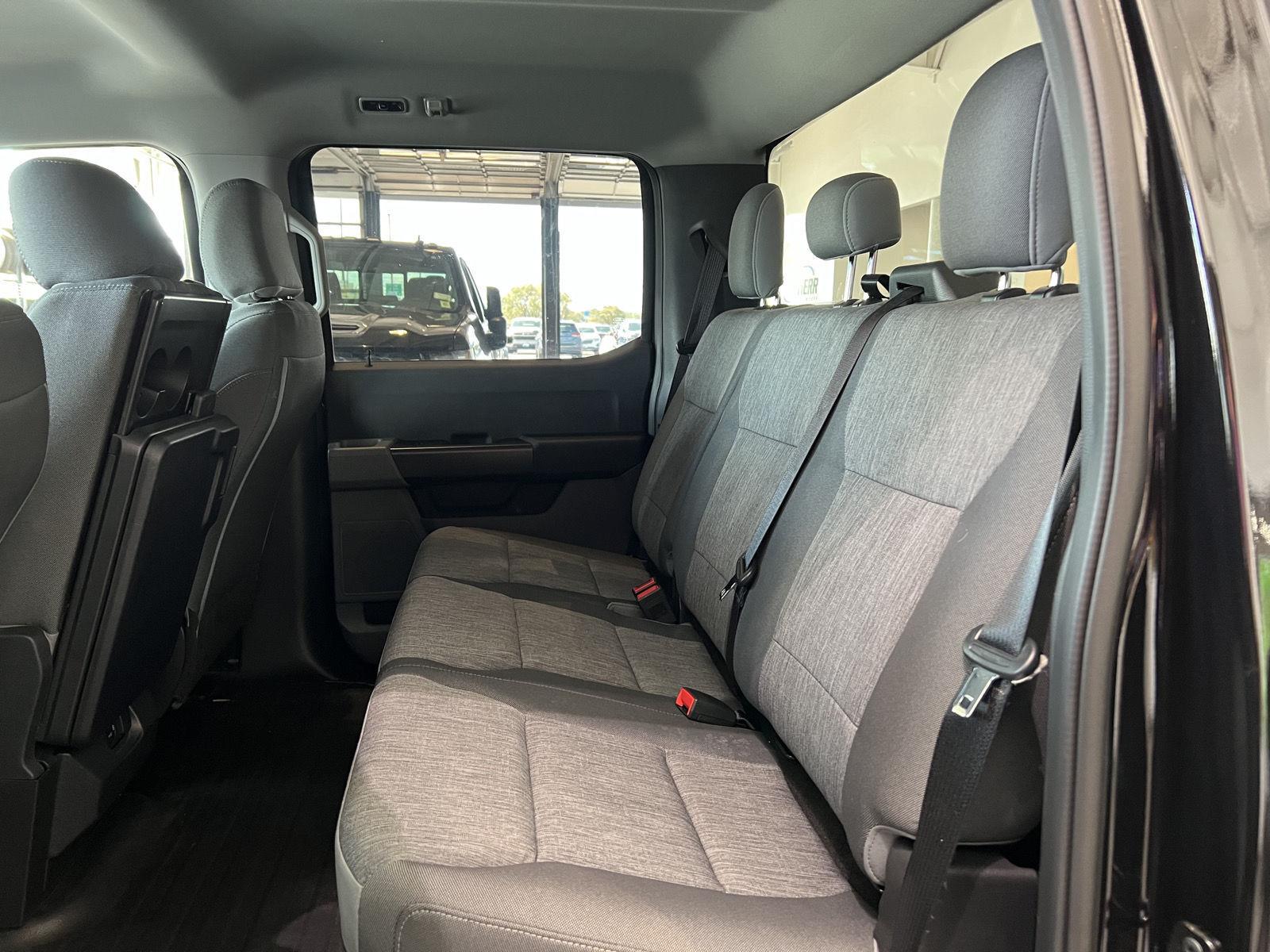 Used 2023 Agate Black Ford XL image 19