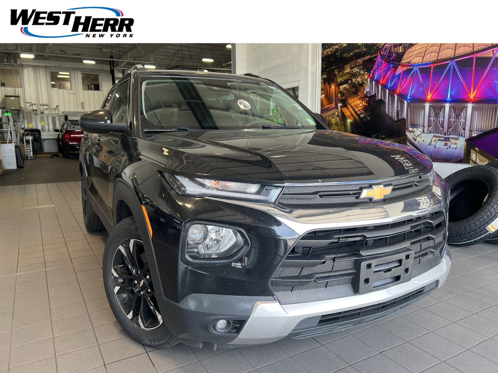 Mosaic Black Metallic 2023 Chevrolet Trailblazer SUV / Crossover Front-Wheel Drive Continuously Variable Transmission