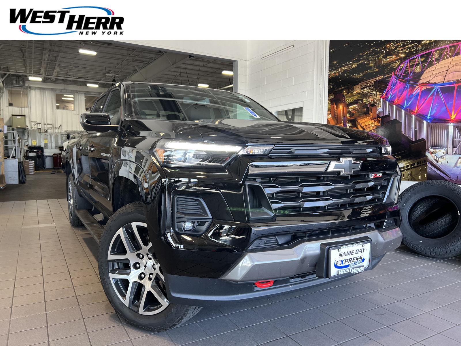 Black 2024 Chevrolet Colorado Pickup Truck Four-Wheel Drive 8-Speed Automatic