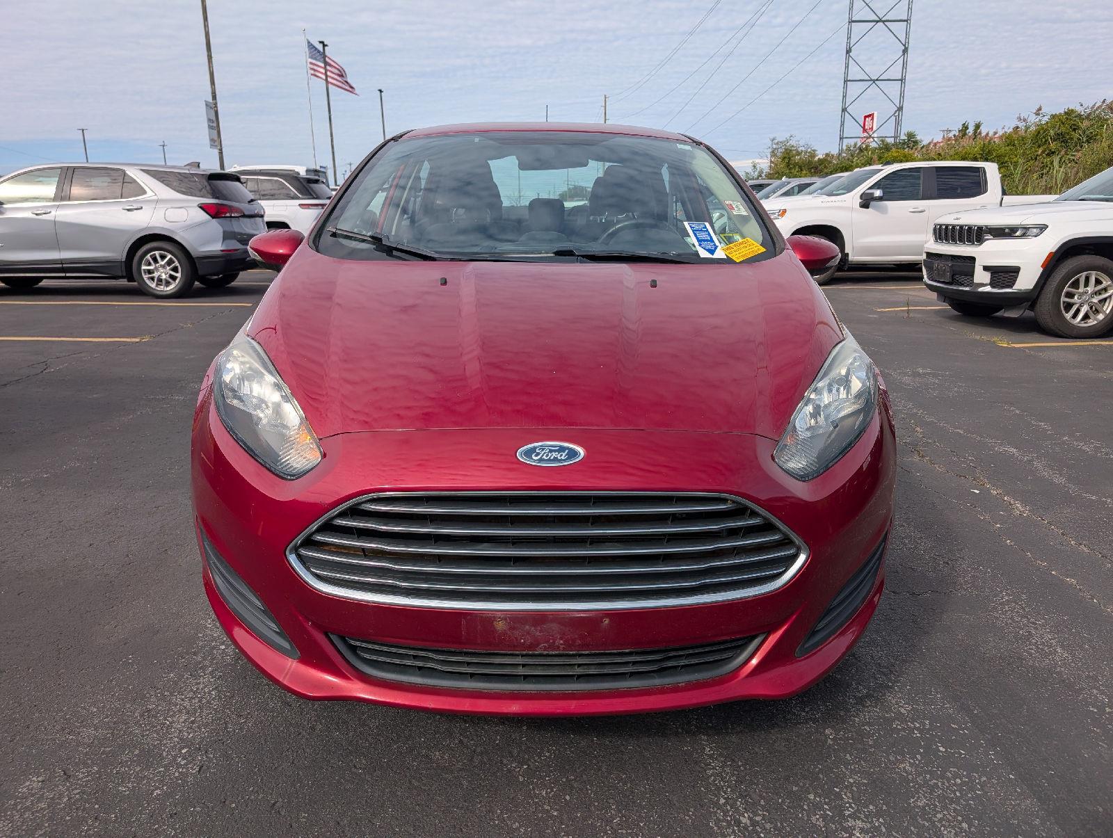 Used 2016 Ruby Red Metallic Tinted Clearcoat Ford SE image 2