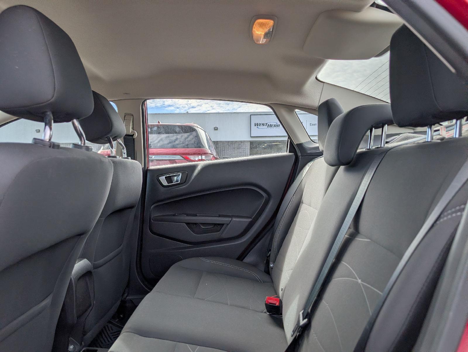 Used 2016 Ruby Red Metallic Tinted Clearcoat Ford SE image 9