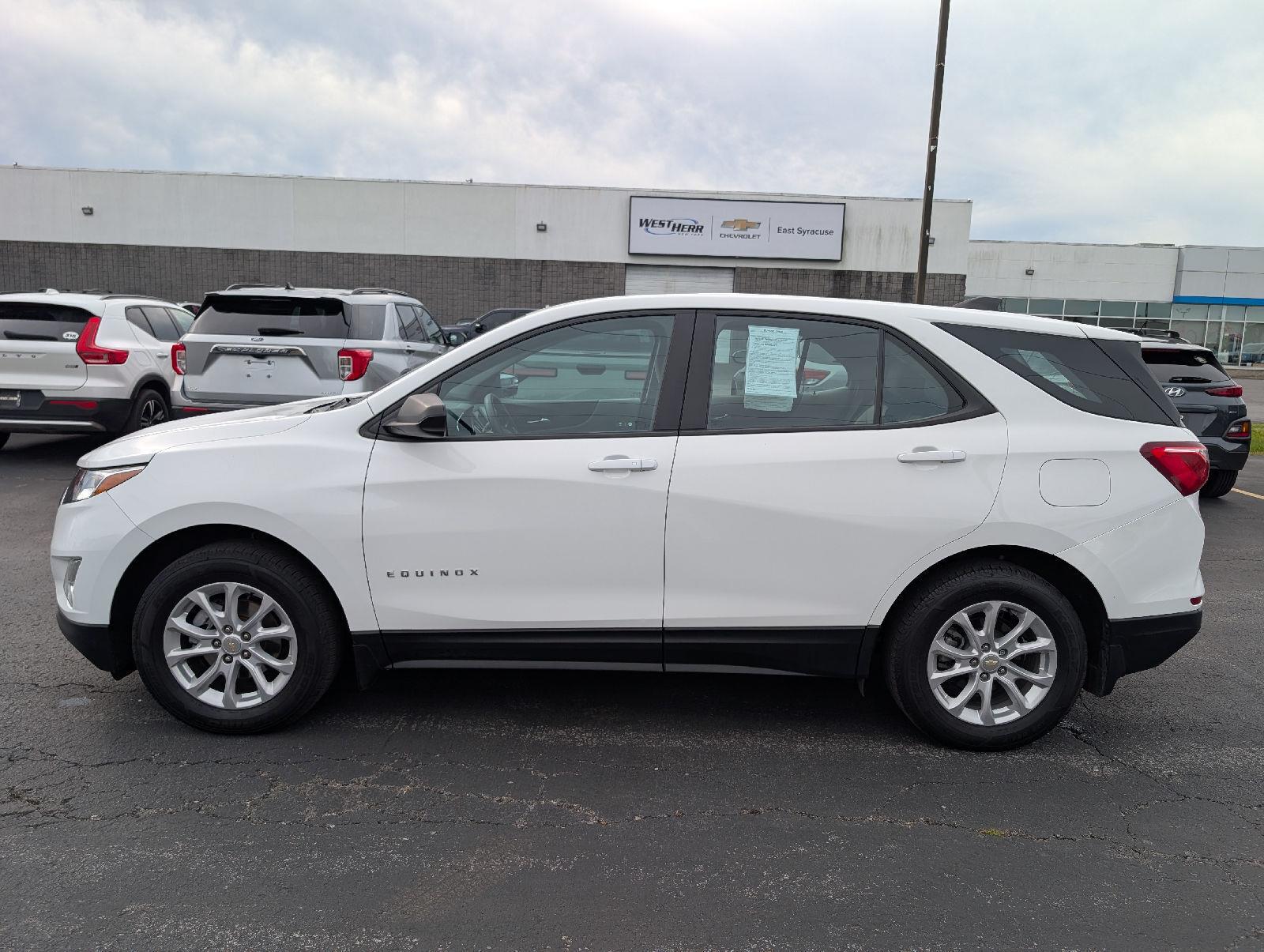 Used 2021 Summit White Chevrolet LS image 5