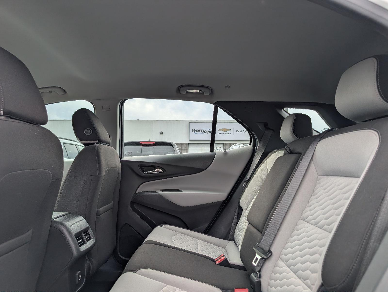 Used 2021 Summit White Chevrolet LS image 10