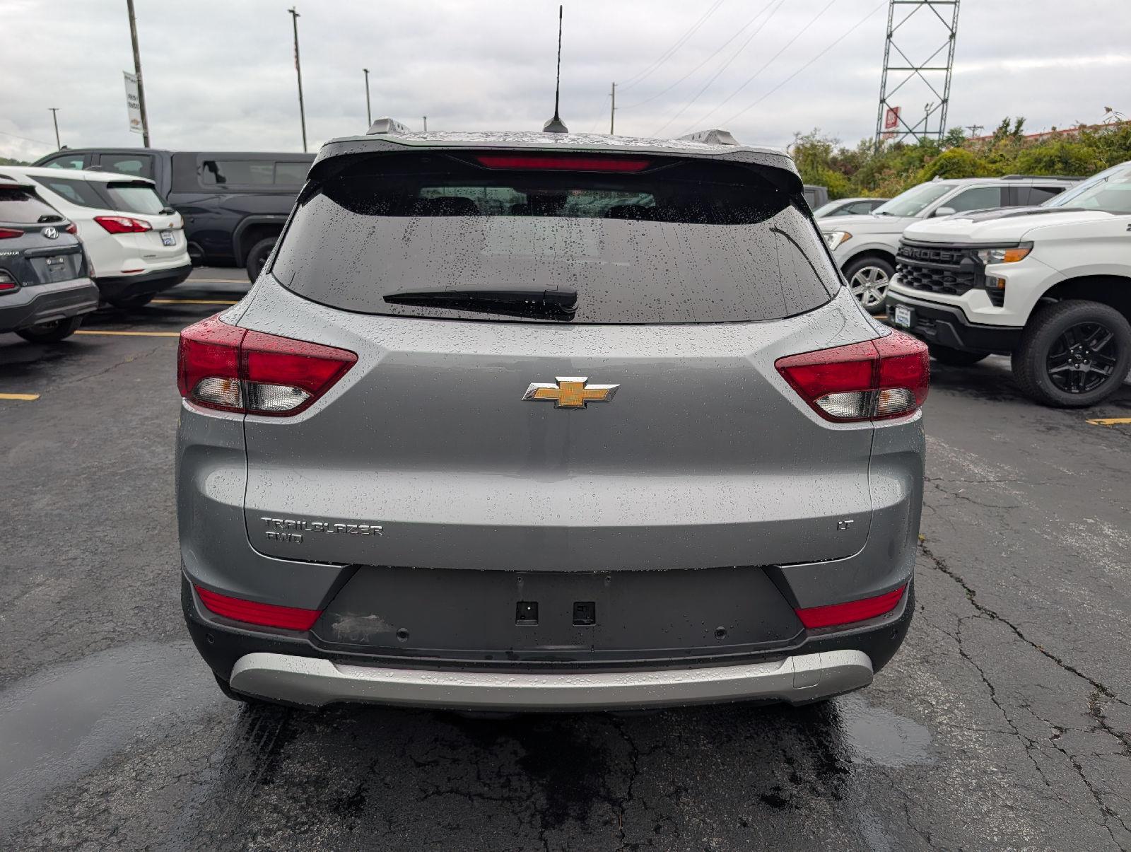 Used 2024 Sterling Gray Metallic Chevrolet LT image 6