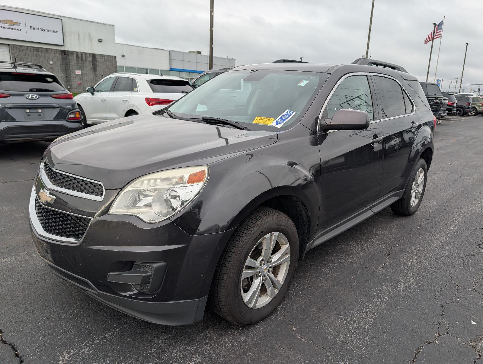 Used 2015  Chevrolet LT image 4