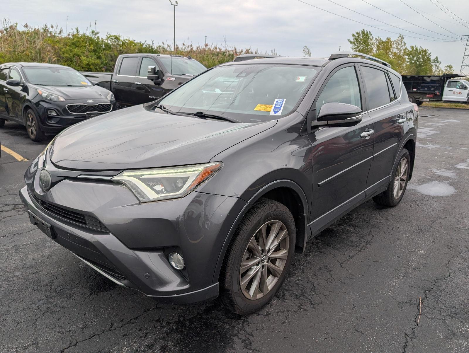 Used 2017 Magnetic Gray Metallic Toyota Platinum image 4