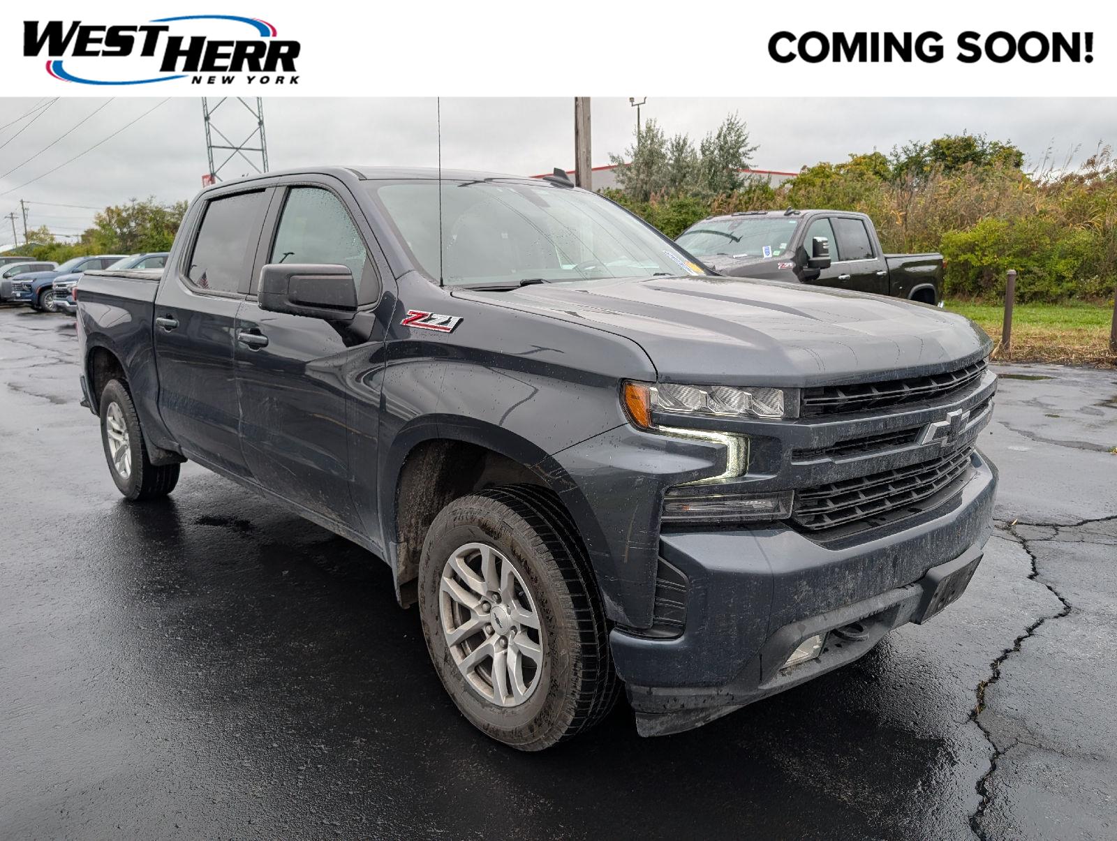 Shadow Gray Metallic 2022 Chevrolet Silverado 1500 Pickup Truck Four-Wheel Drive 8-Speed Automatic