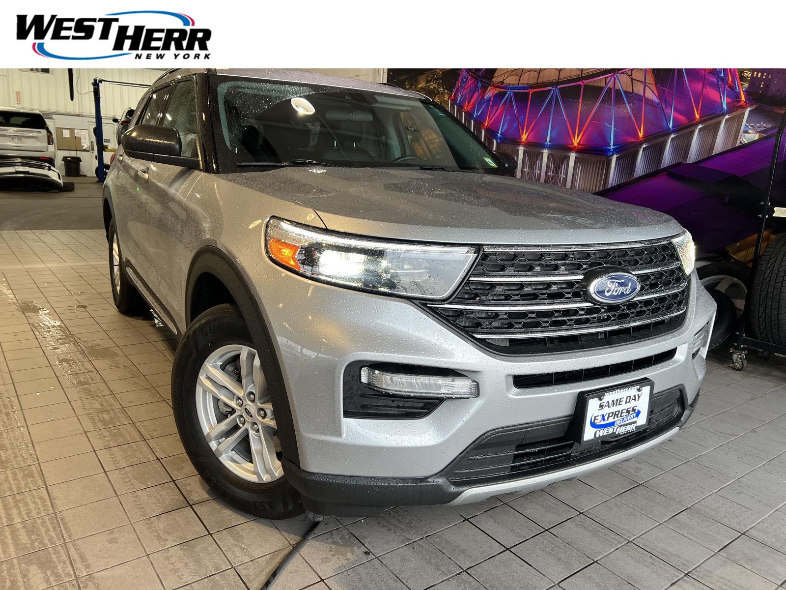 2023 Ford Explorer XLT AWD