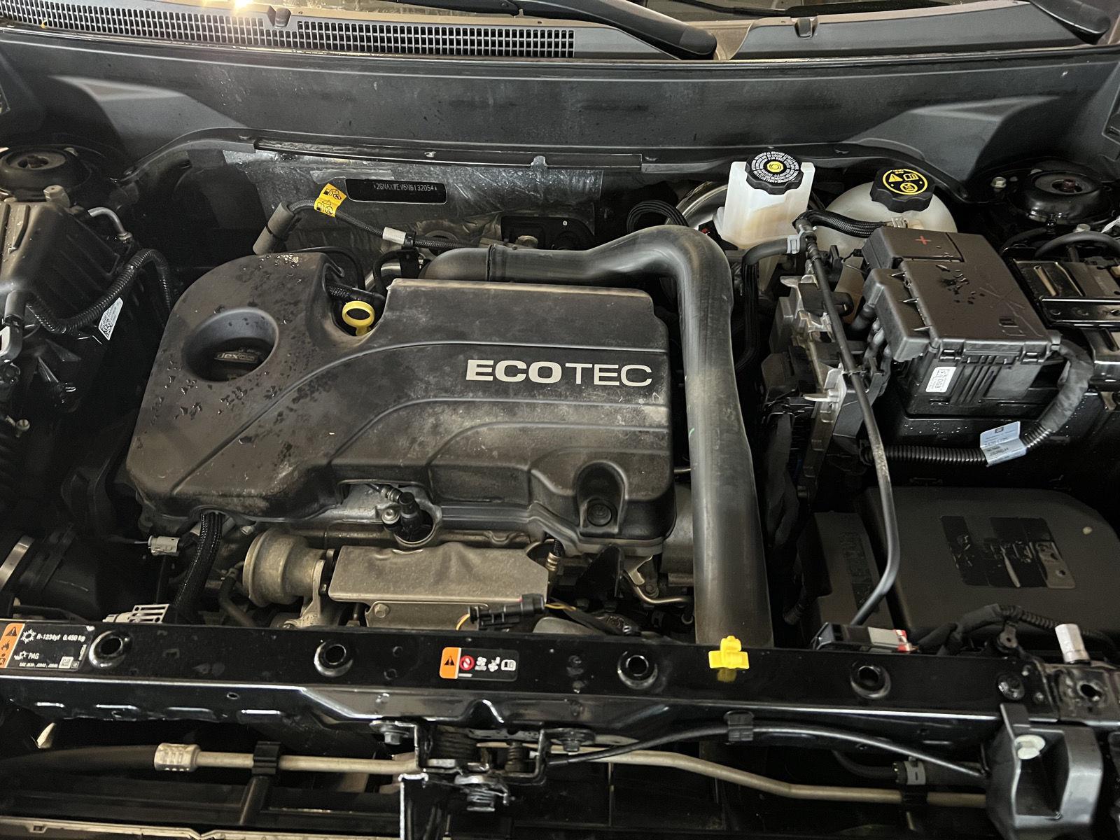 Used 2022 Mosaic Black Metallic Chevrolet RS image 9