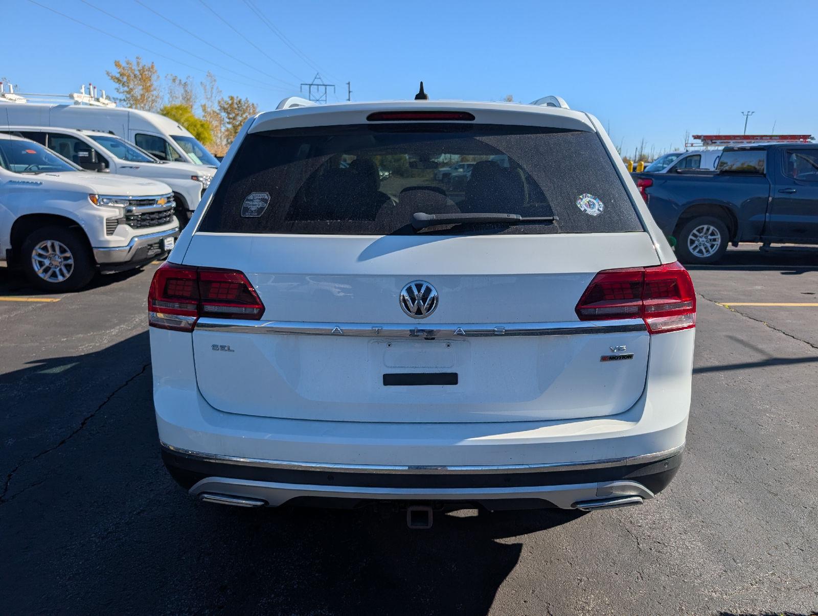 Used 2019 Pure White Volkswagen 3.6L V6 SEL image 6