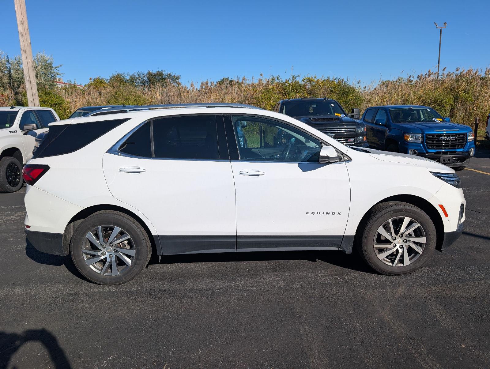 Used 2023 Summit White Chevrolet Premier image 8
