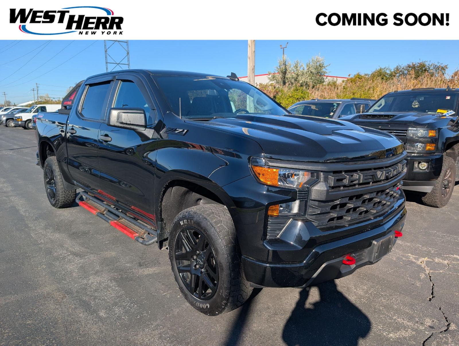 2023 Chevrolet Silverado 1500 Custom Trail Boss Crew Cab 4WD