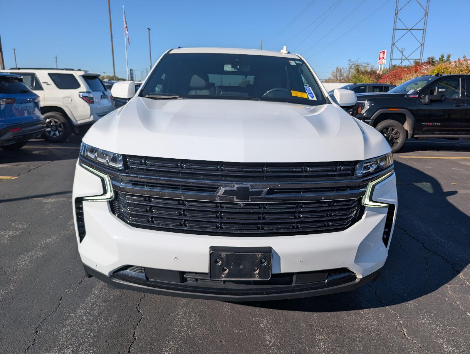Used 2021 Summit White Chevrolet RST image 2