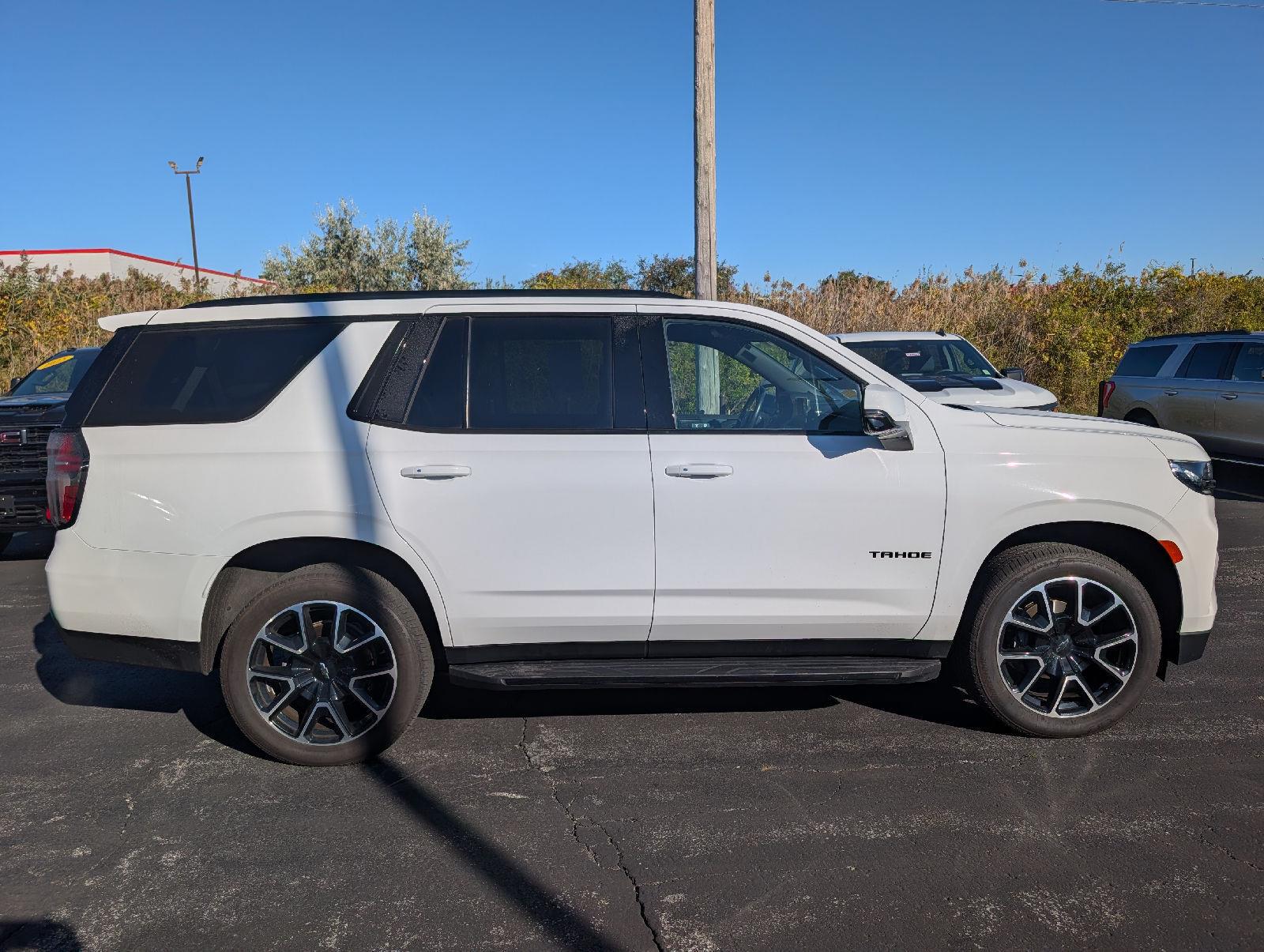 Used 2021 Summit White Chevrolet RST image 8
