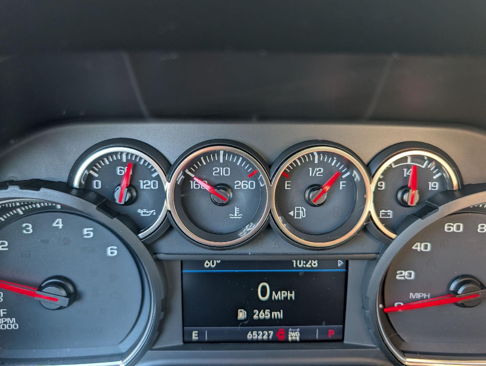 Used 2021 Summit White Chevrolet RST image 14