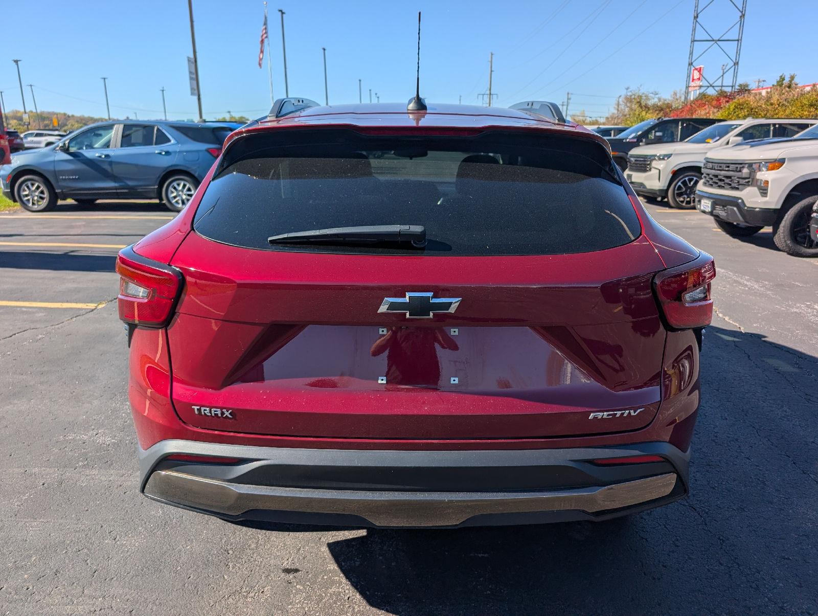 Used 2024 Crimson Metallic Chevrolet ACTIV image 7